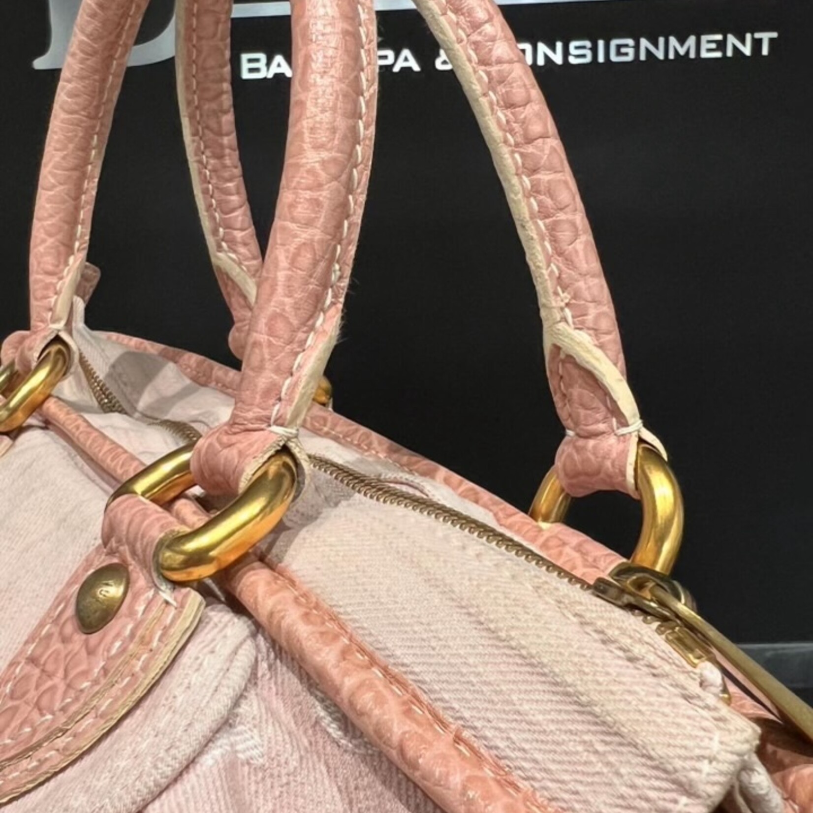Louis Vuitton SOLD- Louis Vuitton Neo Cabby MM