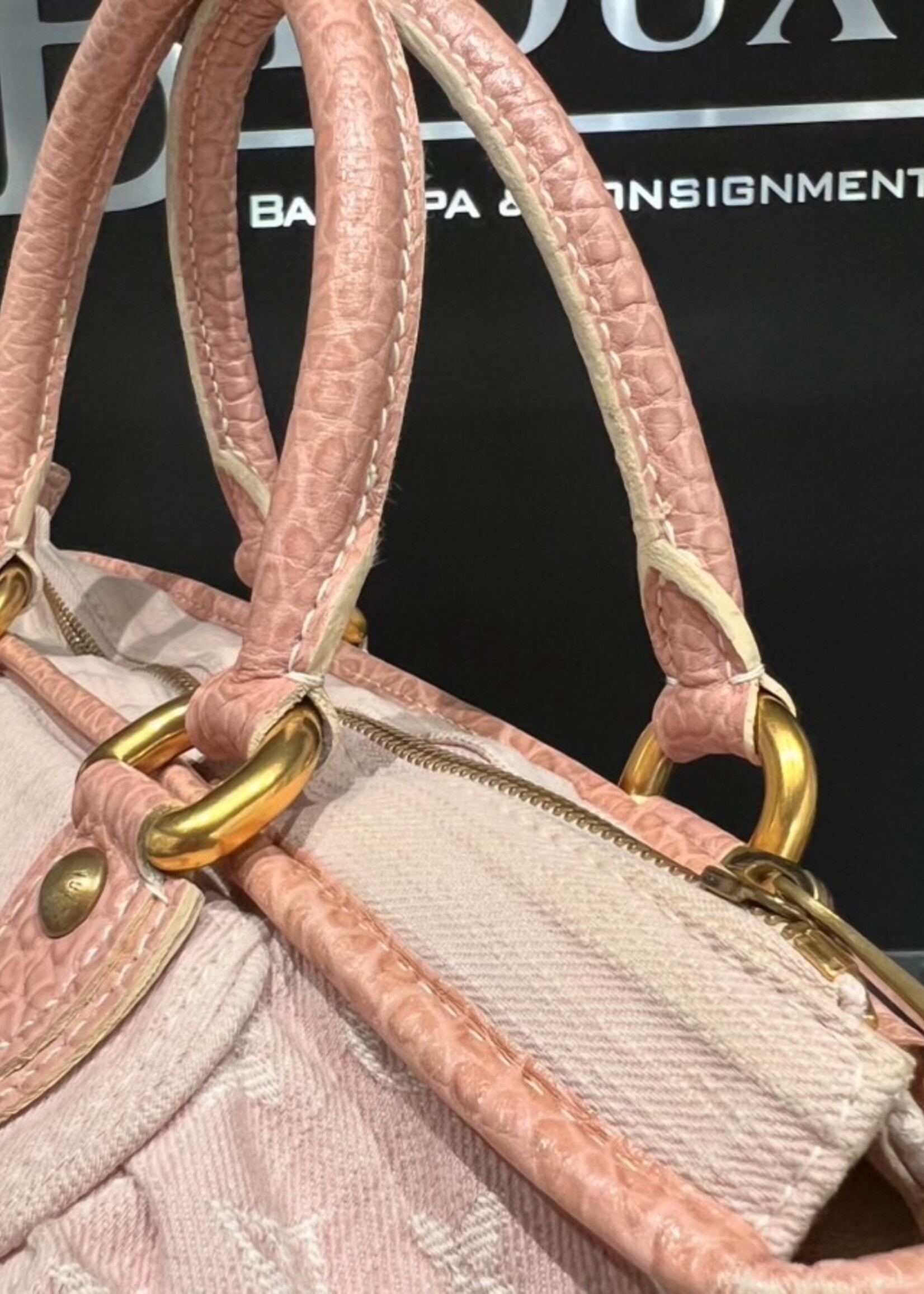 Louis Vuitton SOLD- Louis Vuitton Neo Cabby MM