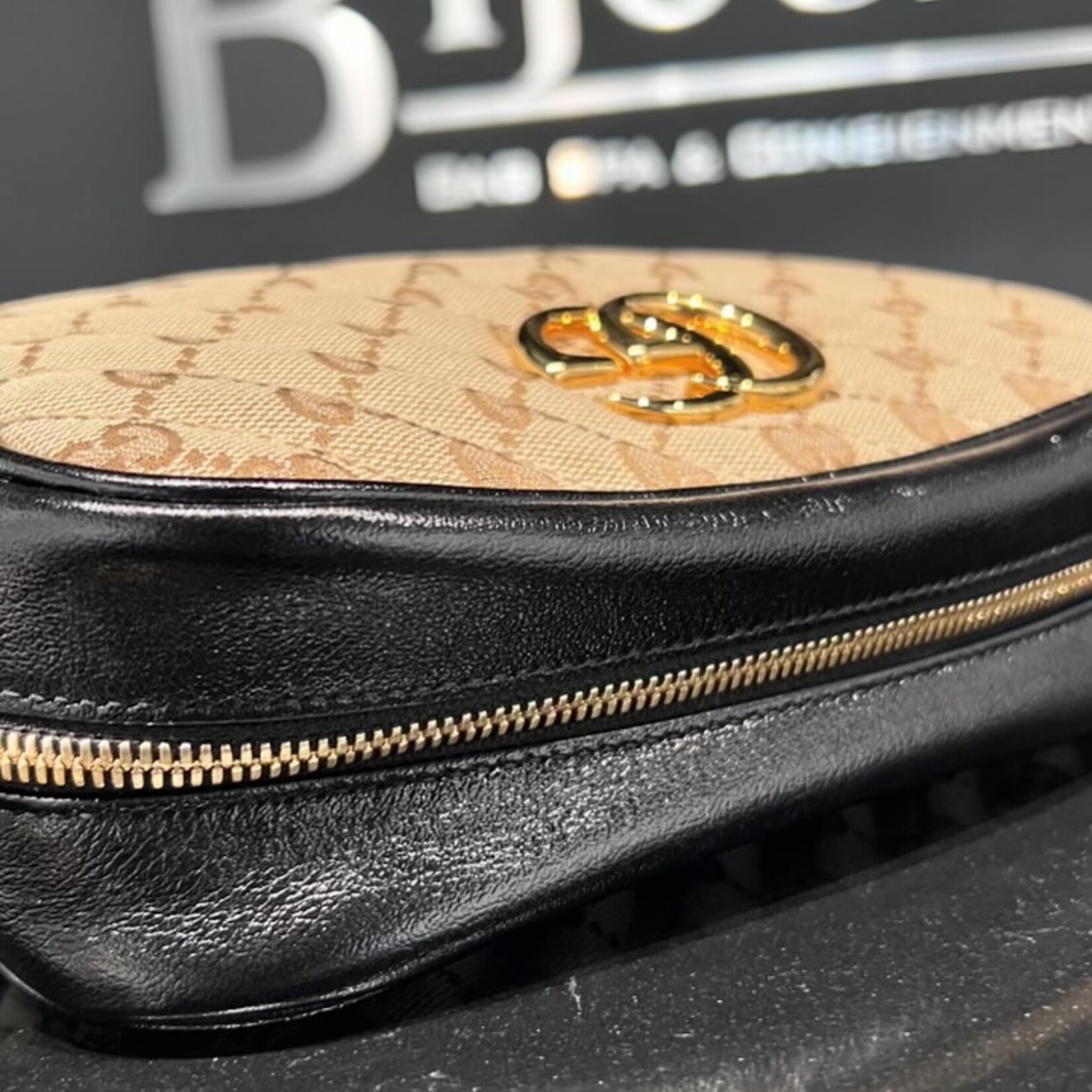 Gucci SOLD- Gucci Marmont Small Chain Bag