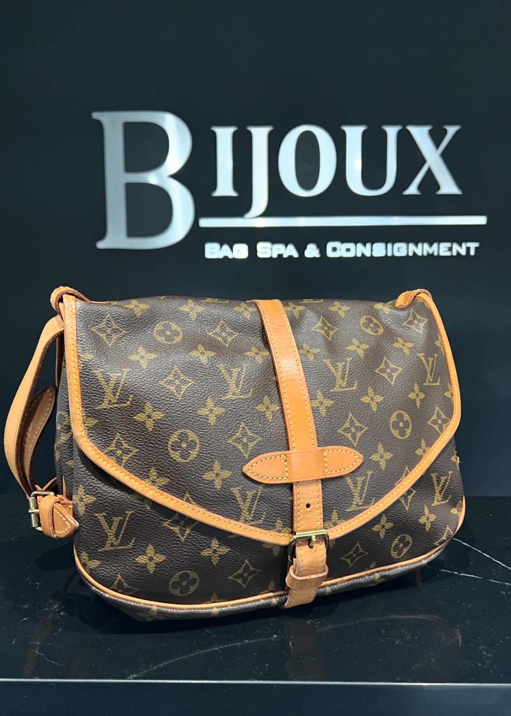 Louis Vuitton SOLD- Louis Vuitton Saumur