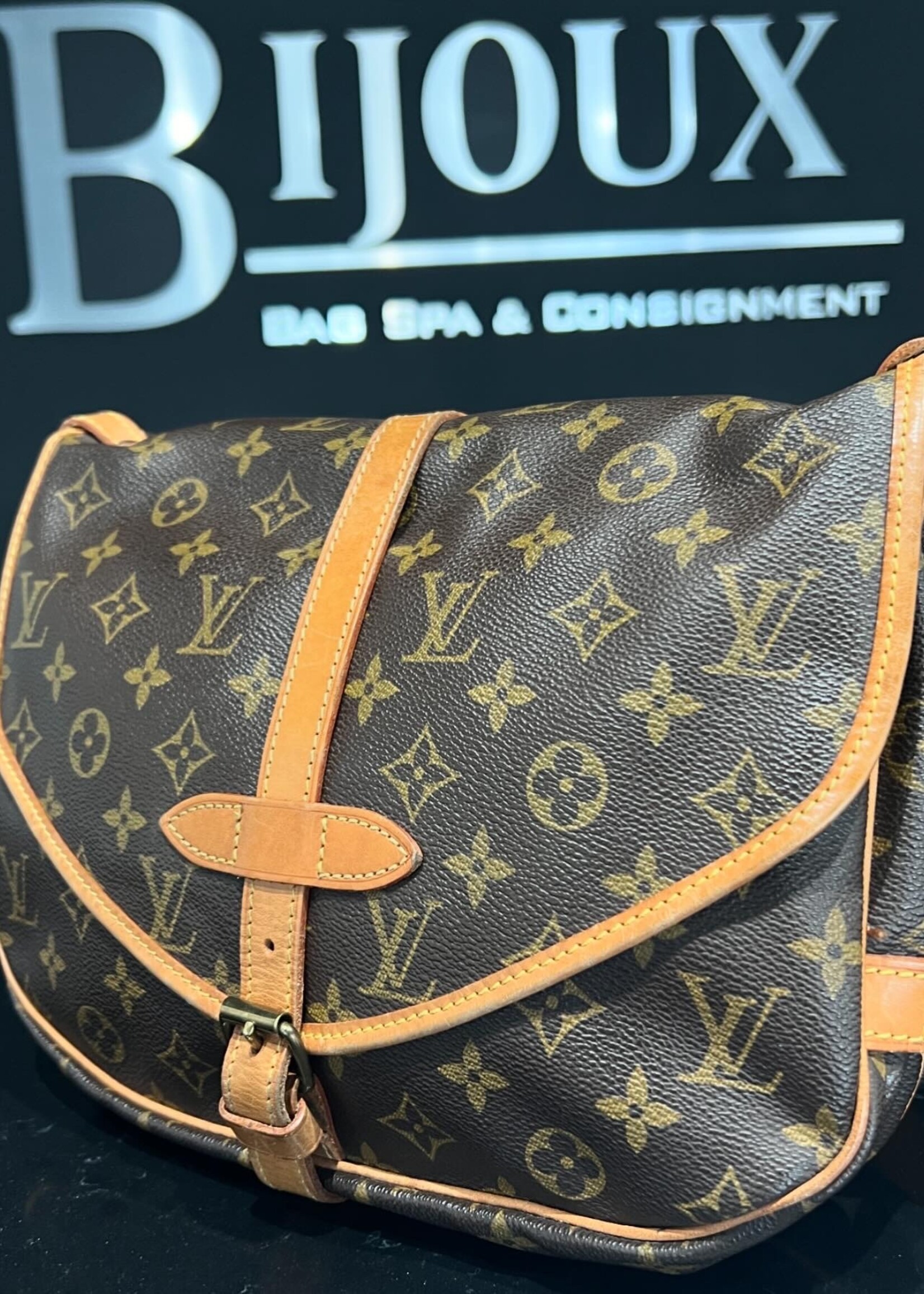 Louis Vuitton SOLD- Louis Vuitton Saumur