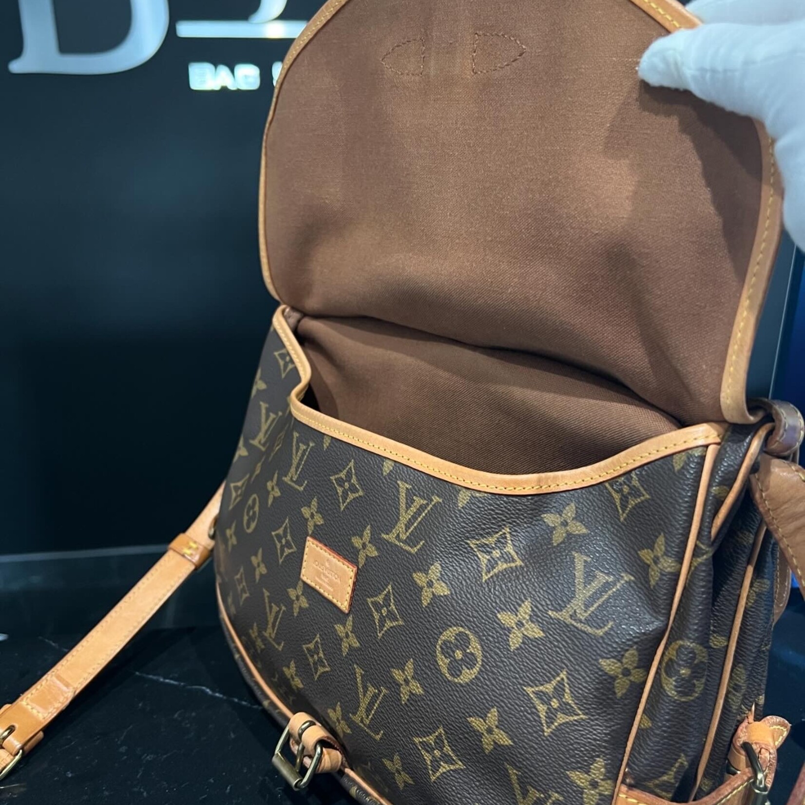 Louis Vuitton SOLD- Louis Vuitton Saumur