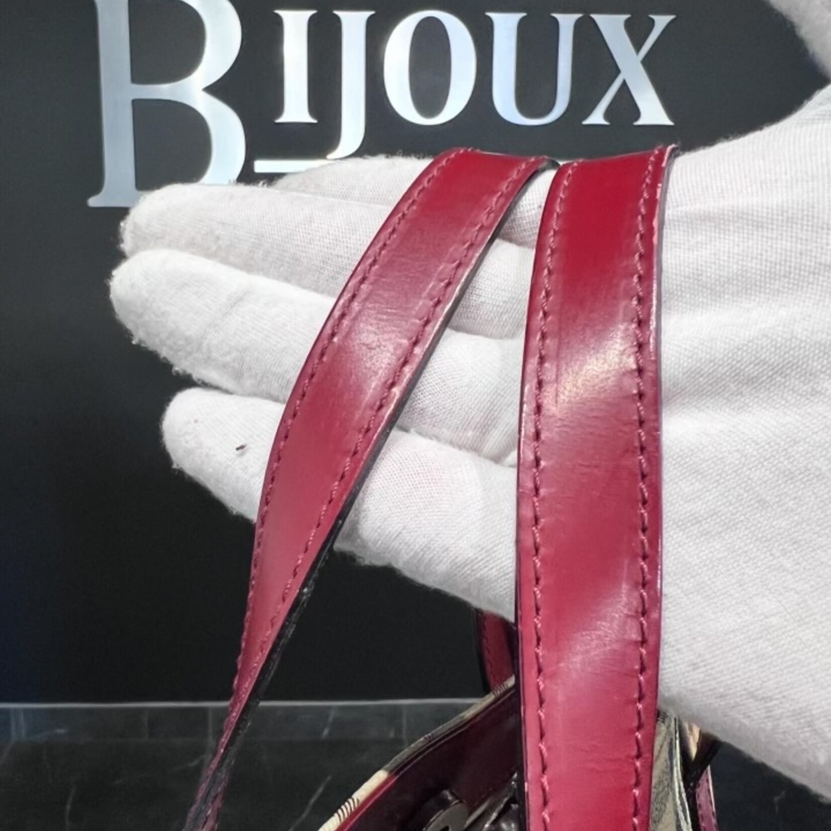 Burberry SOLD - Burberry Haymarket Check Tote