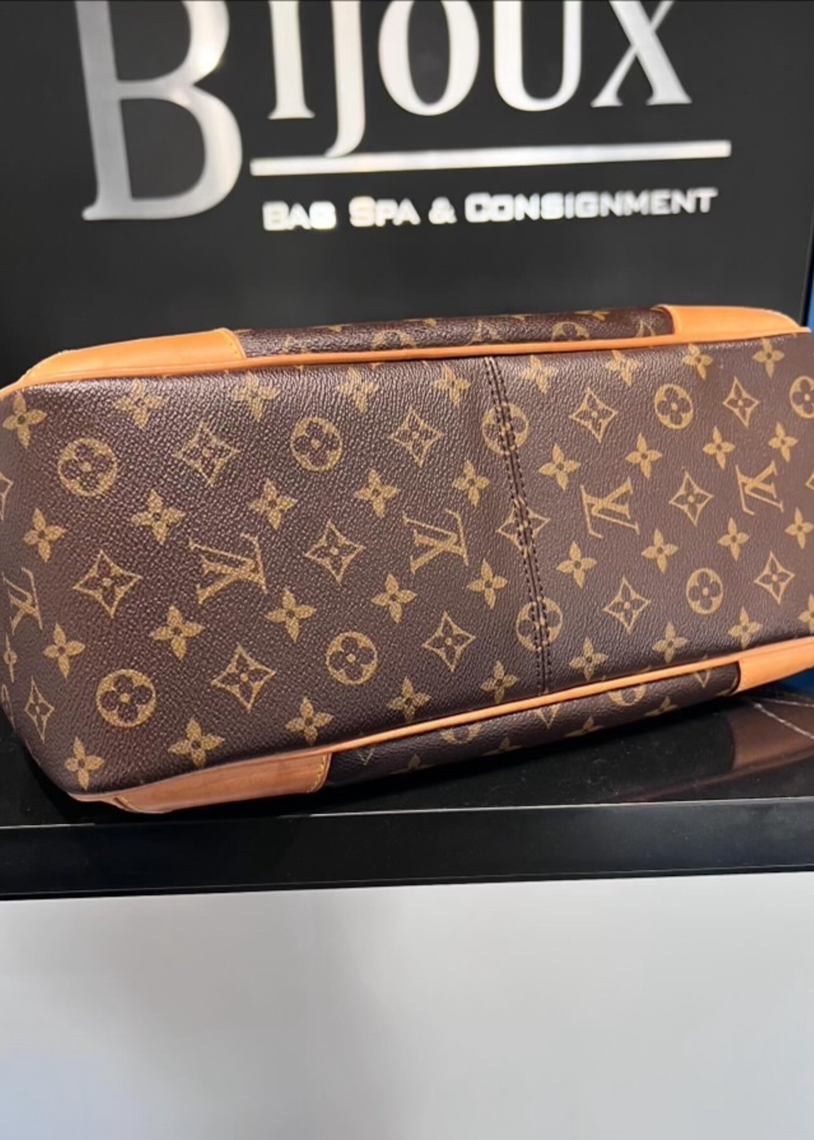 Louis Vuitton SOLD - Louis Vuitton Estrella MM