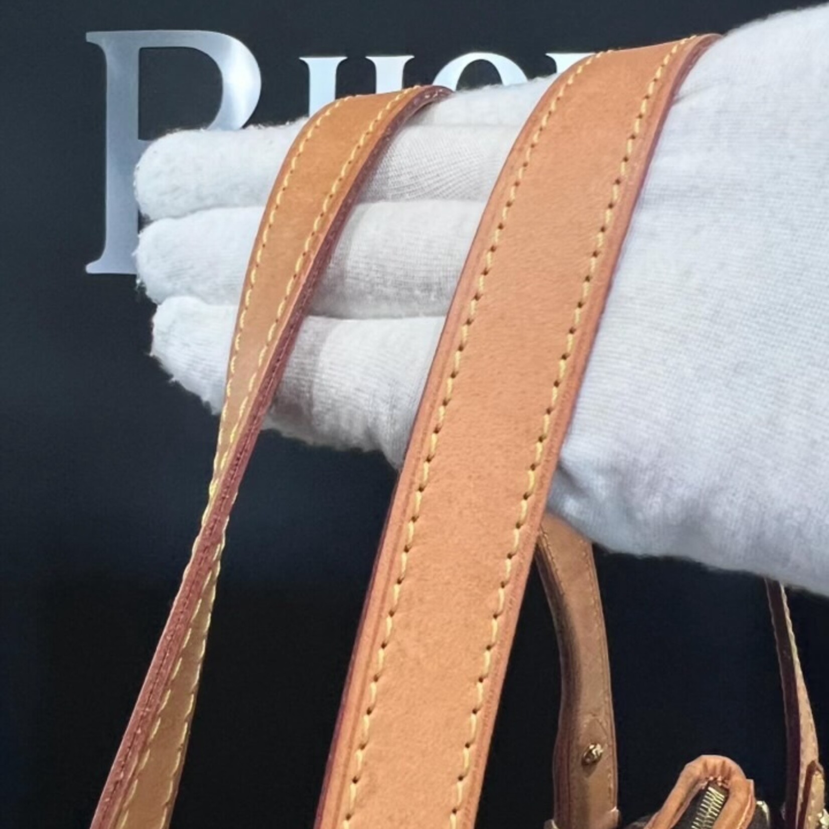 Louis Vuitton SOLD - Louis Vuitton Estrella MM