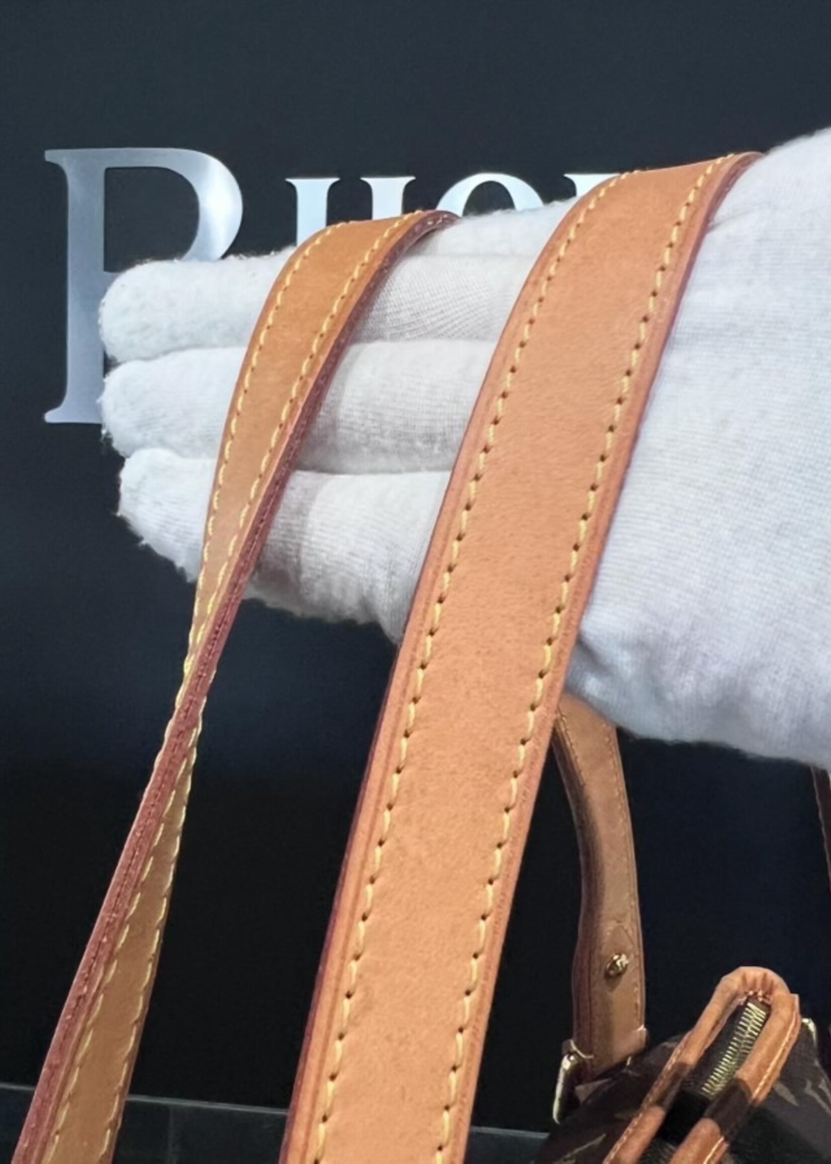 Louis Vuitton SOLD - Louis Vuitton Estrella MM