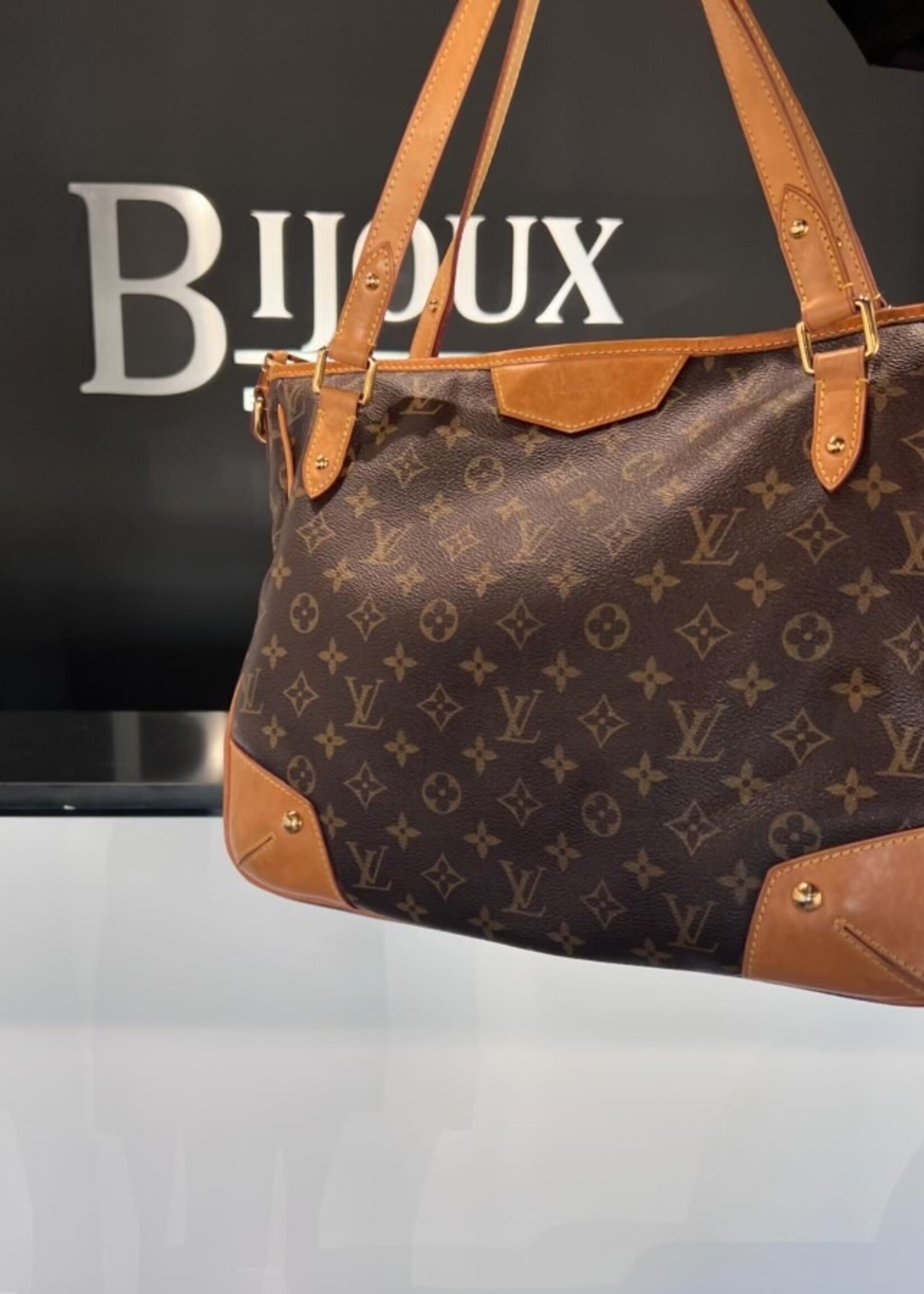 Louis Vuitton SOLD - Louis Vuitton Estrella MM