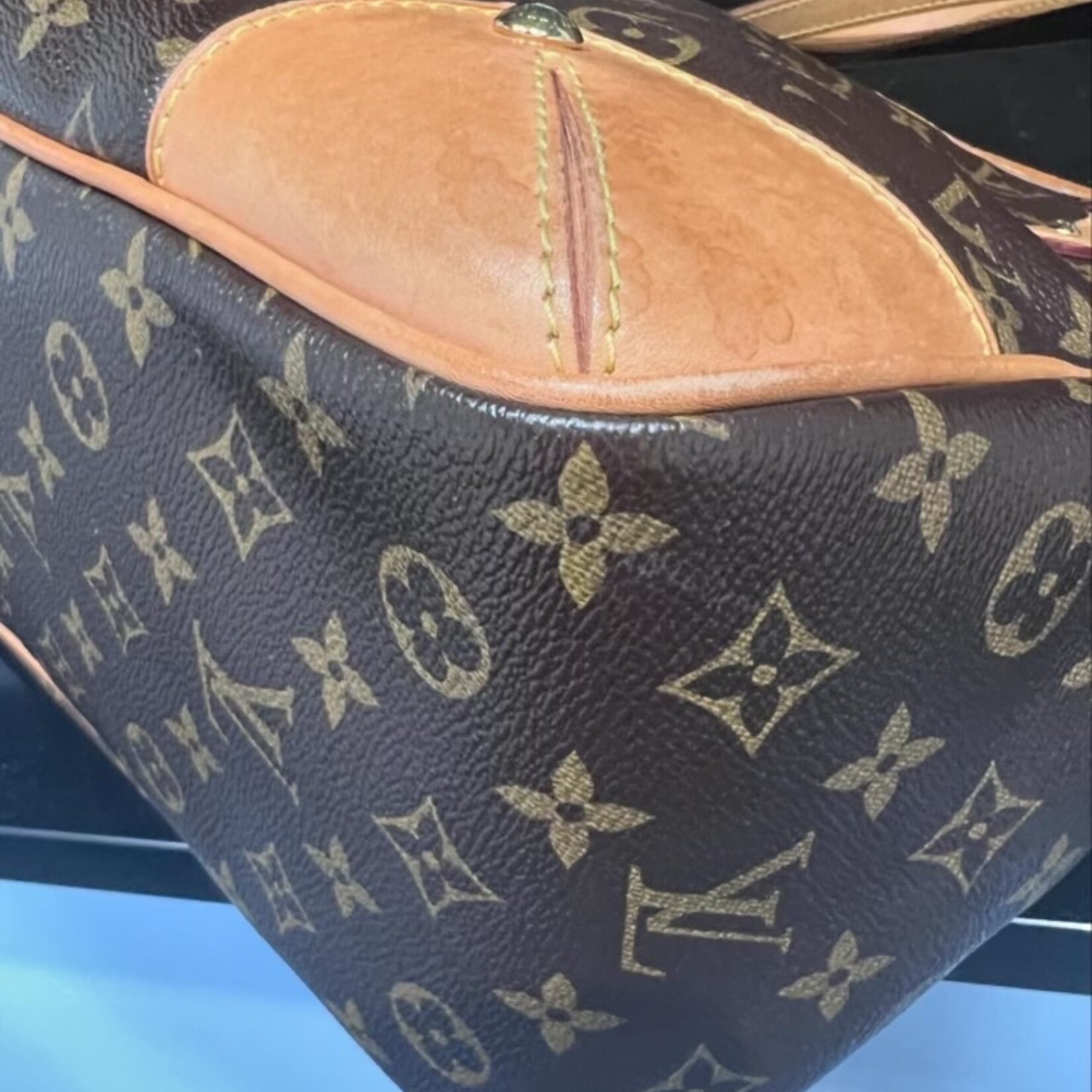 Louis Vuitton SOLD - Louis Vuitton Estrella MM