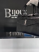 Saint Laurent SOLD - Saint Laurent Medium Uptown Tote