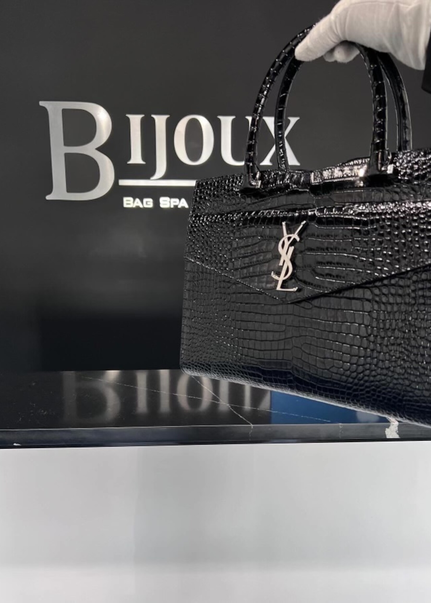 Saint Laurent SOLD- Saint Laurent Medium Uptown Tote