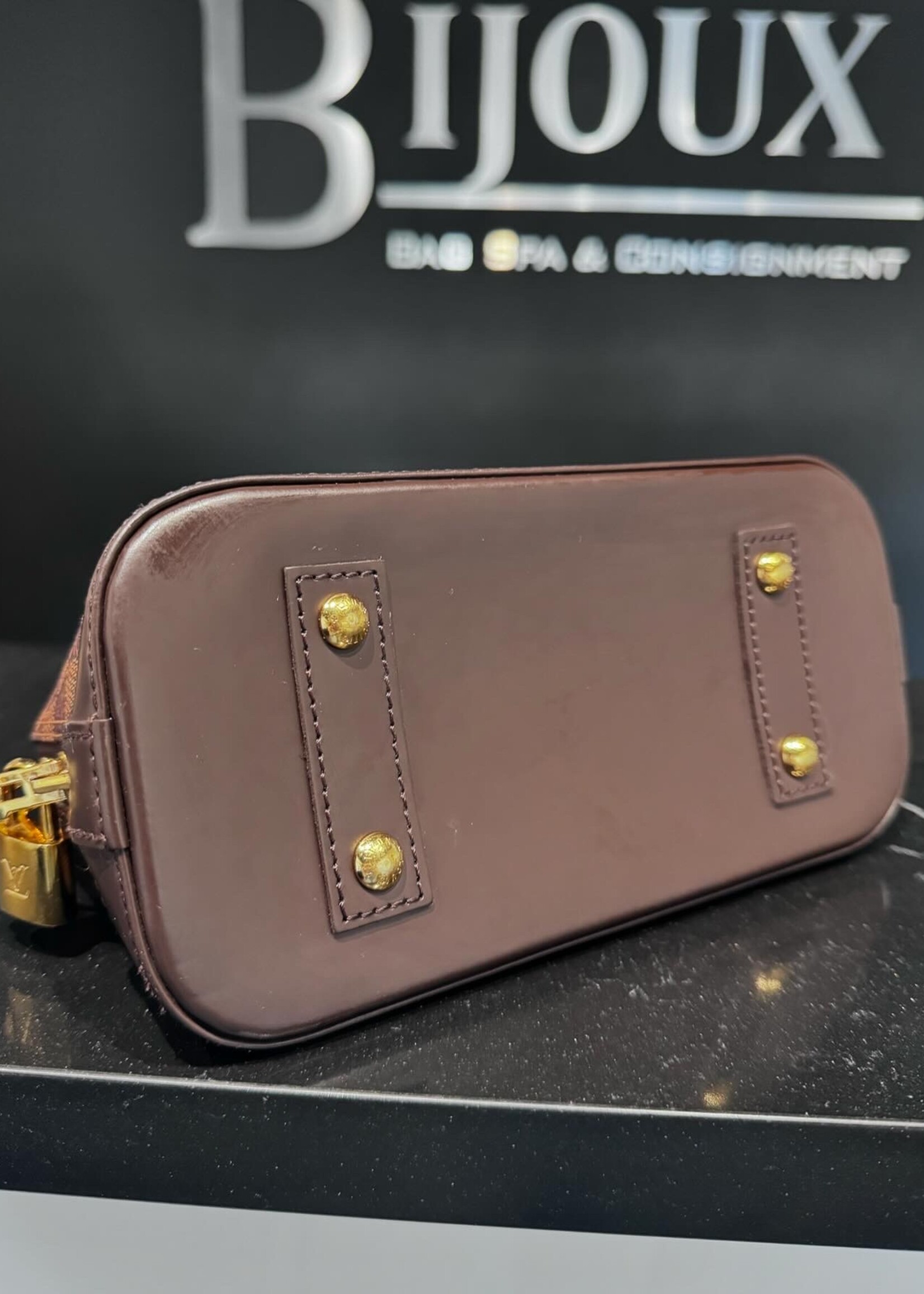 Louis Vuitton SOLD - Louis Vuitton Damier Ebene Alma BB