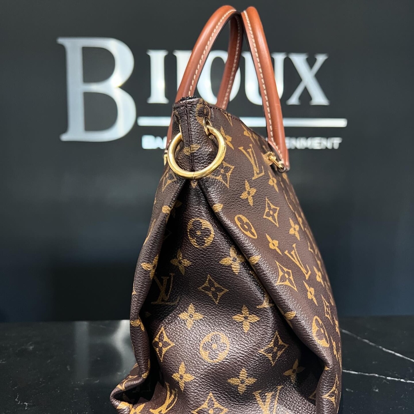 Louis Vuitton SOLD - Louis Vuitton Pallas MM Black