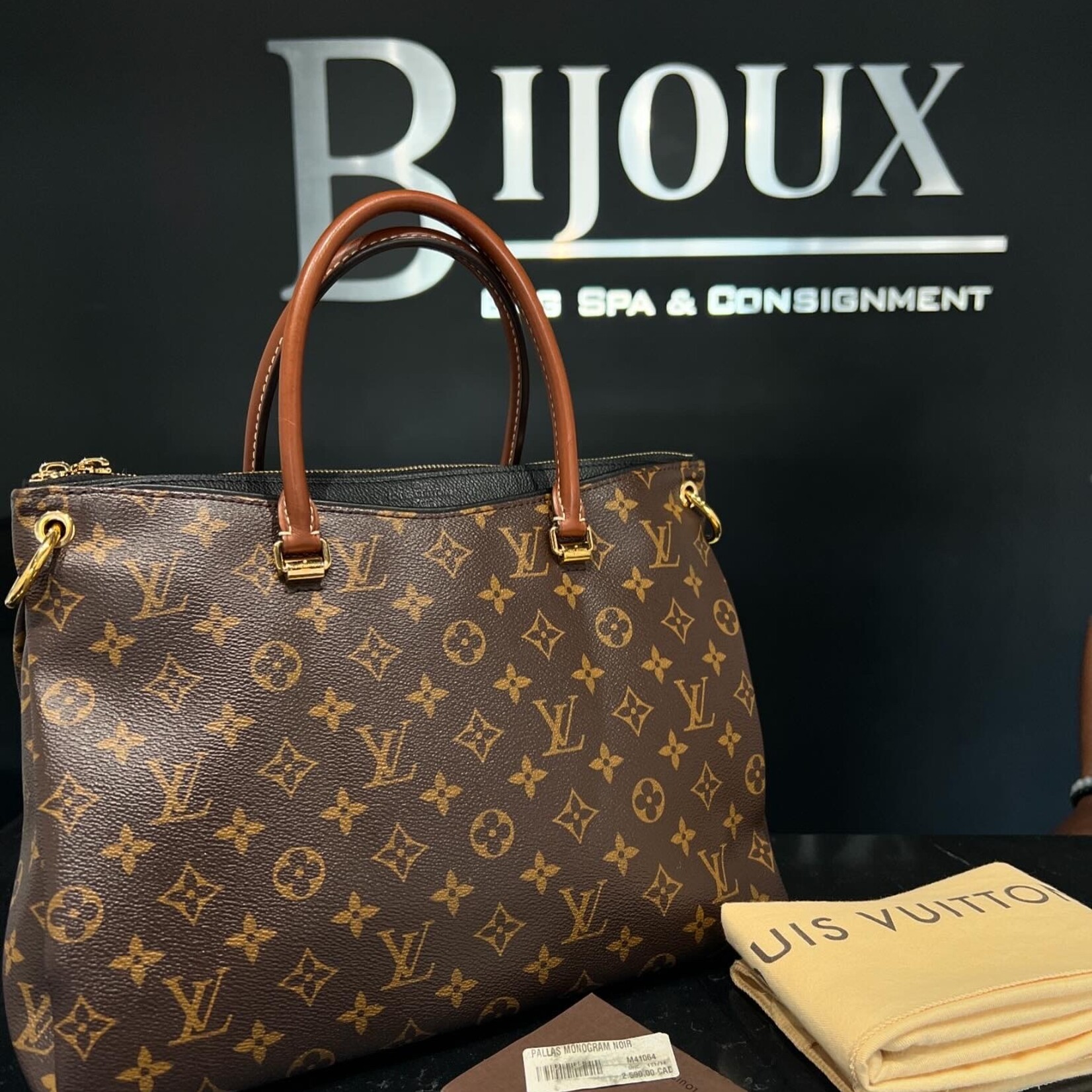 Louis Vuitton SOLD - Louis Vuitton Pallas MM Black
