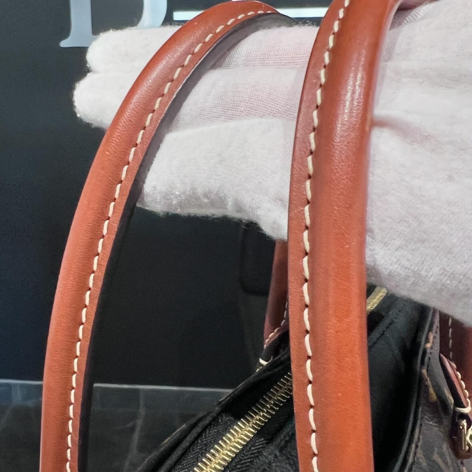 Louis Vuitton SOLD - Louis Vuitton Pallas MM Black
