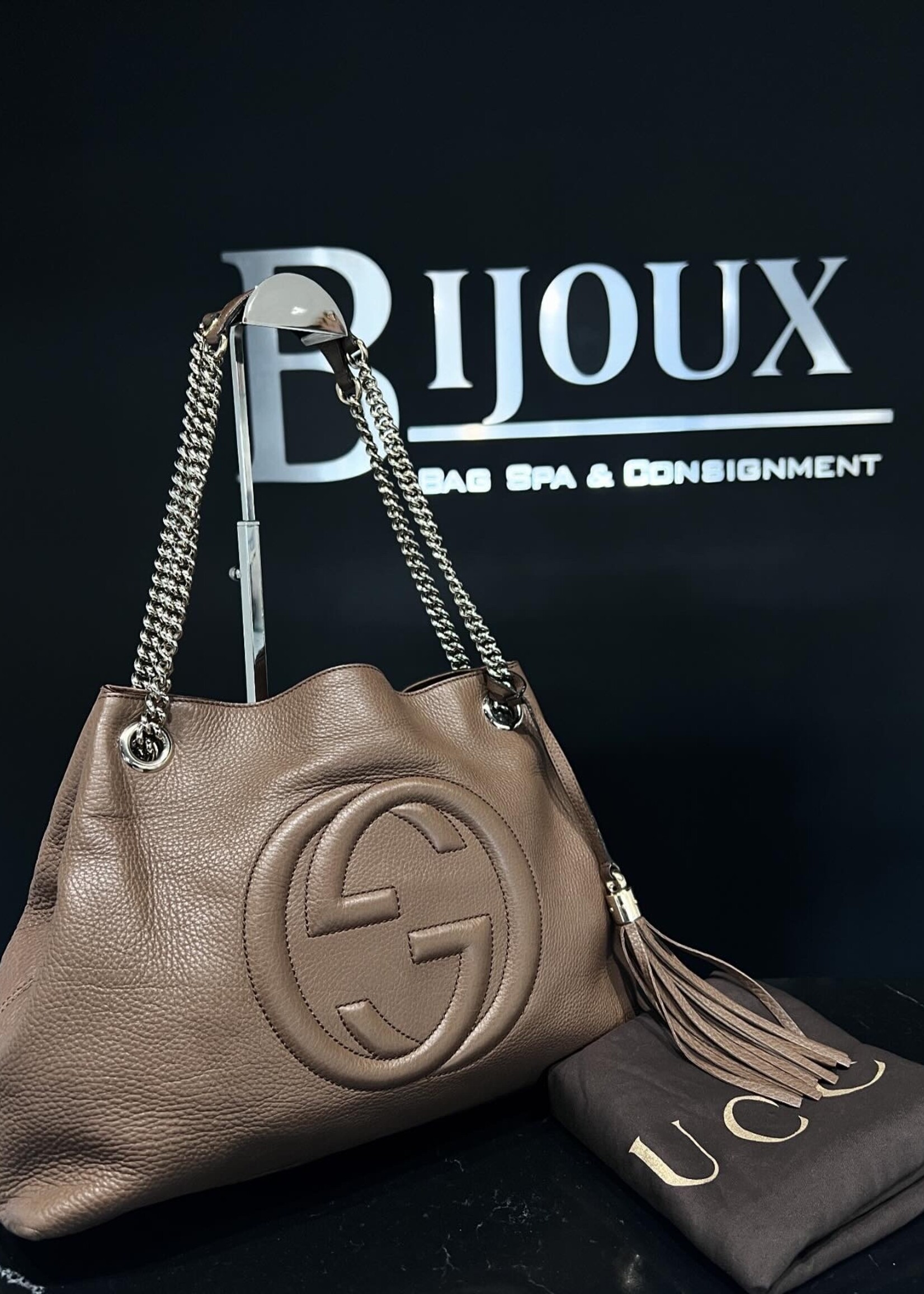 Gucci SOLD- Gucci Medium Soho Chain