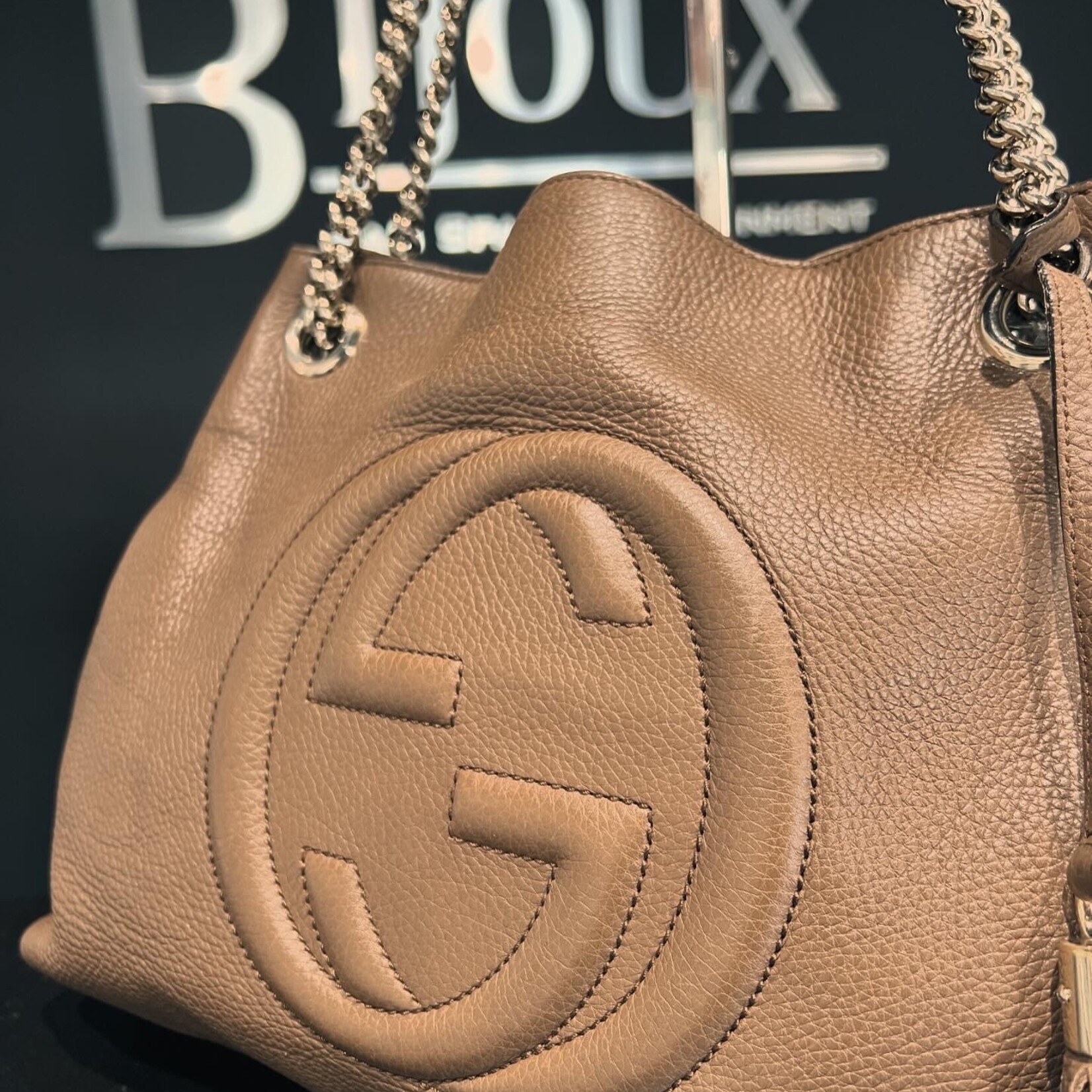 Gucci SOLD- Gucci Medium Soho Chain