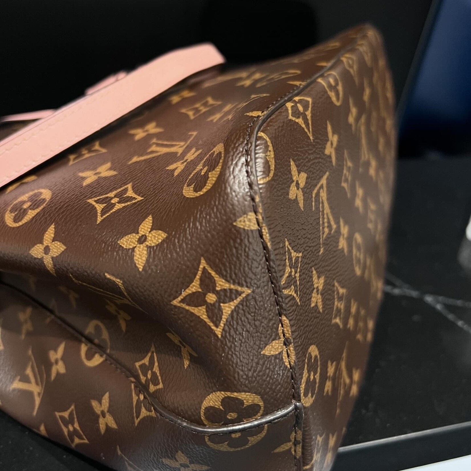 SOLD - Louis Vuitton Neo Neo