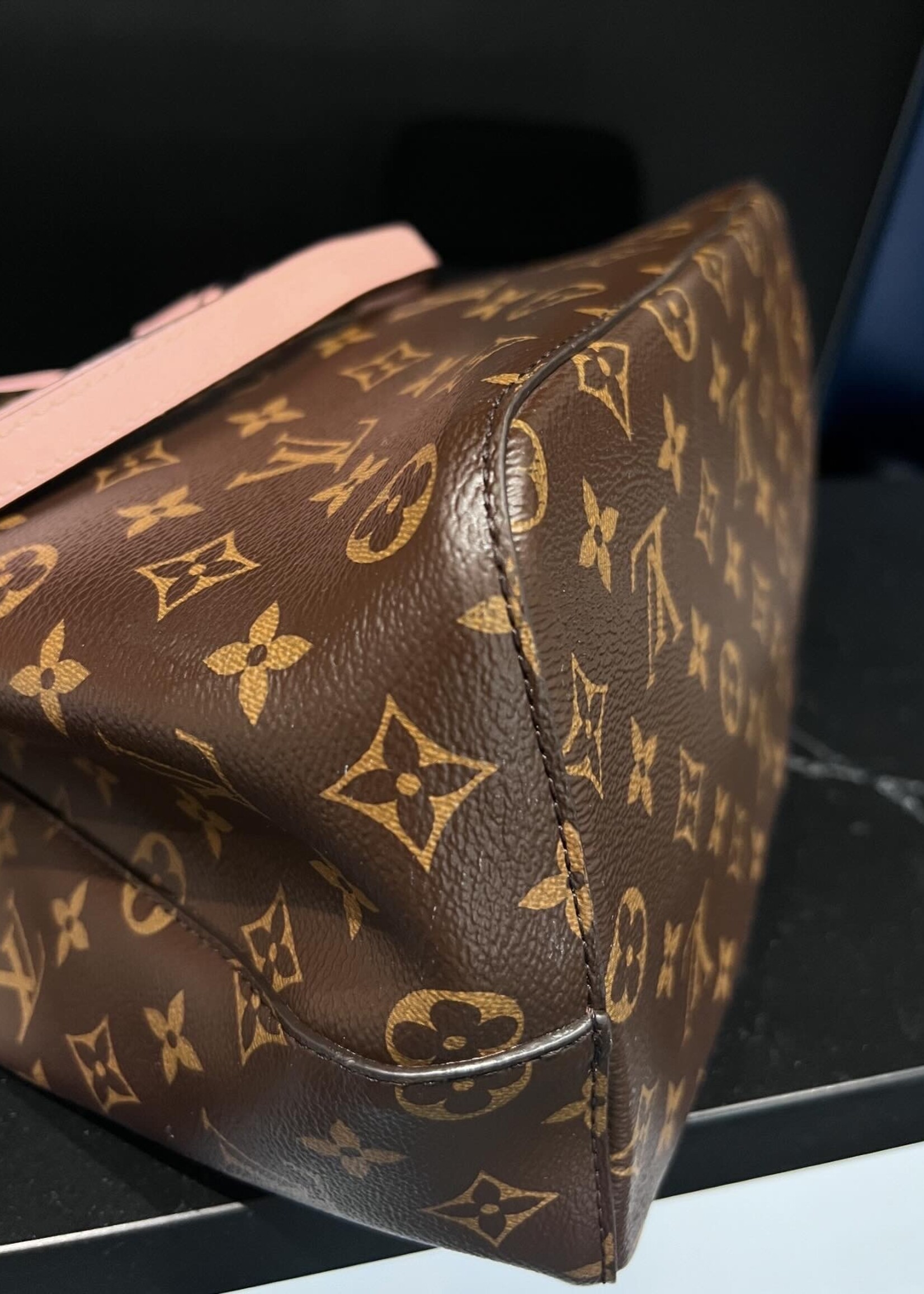 SOLD - Louis Vuitton Neo Neo