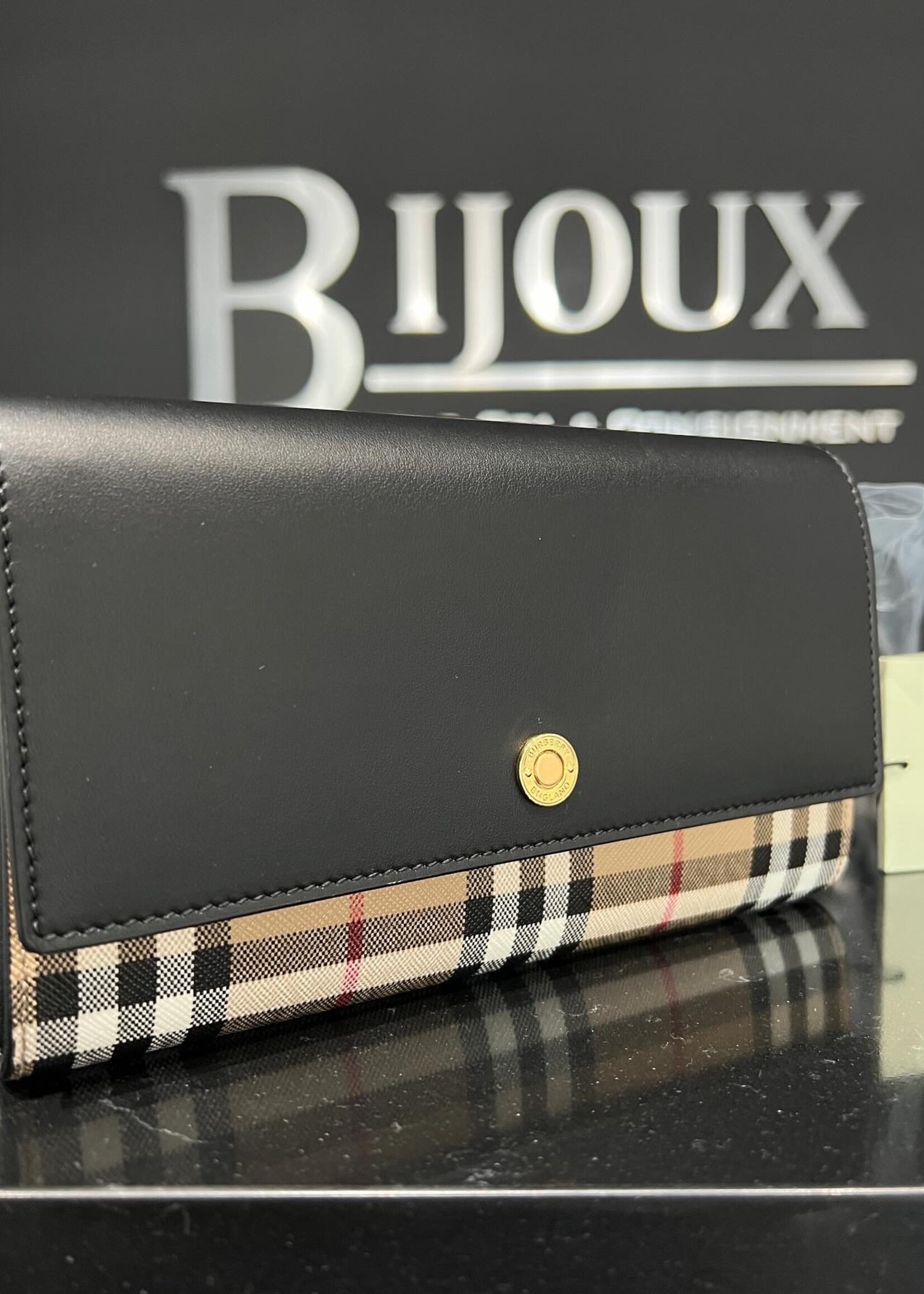 Burberry SOLD- Burberry Crossbody Foldover WOC