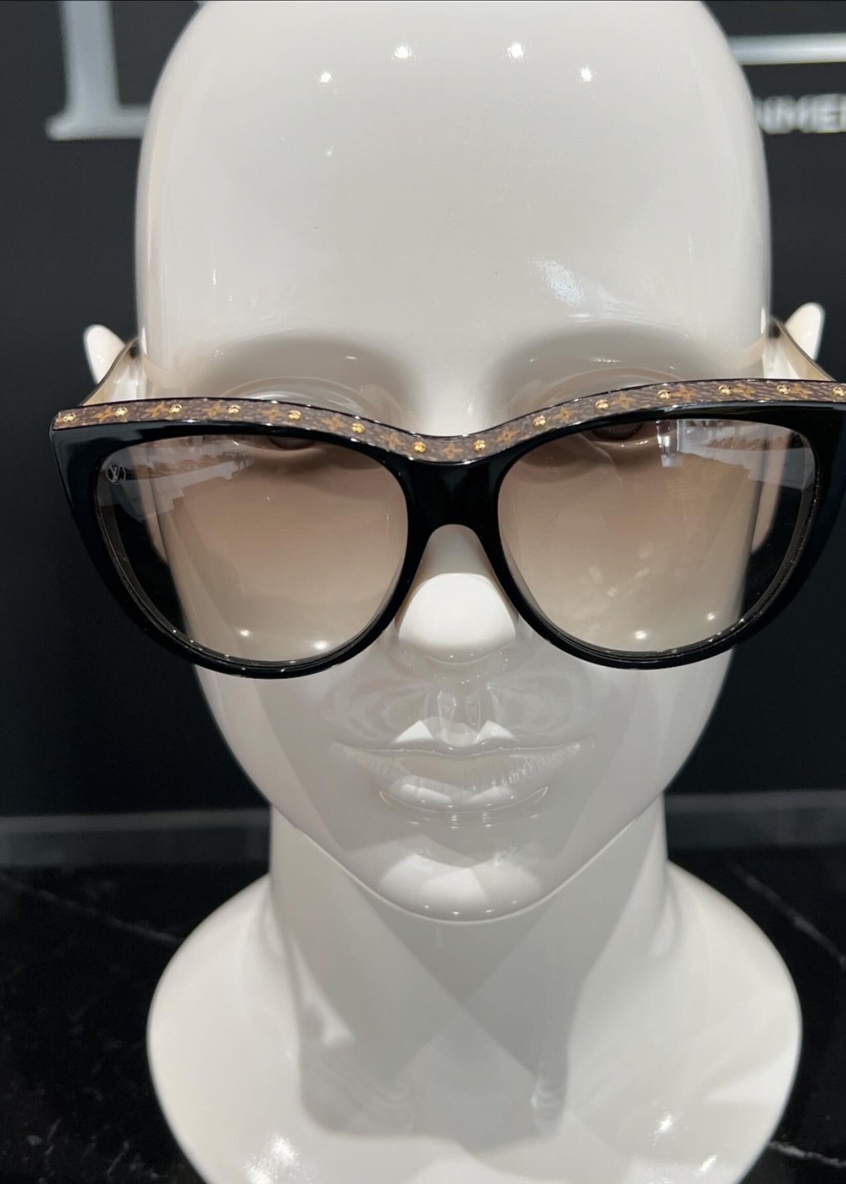 Louis Vuitton SOLD - Louis Vuitton La Boum Sunglasses