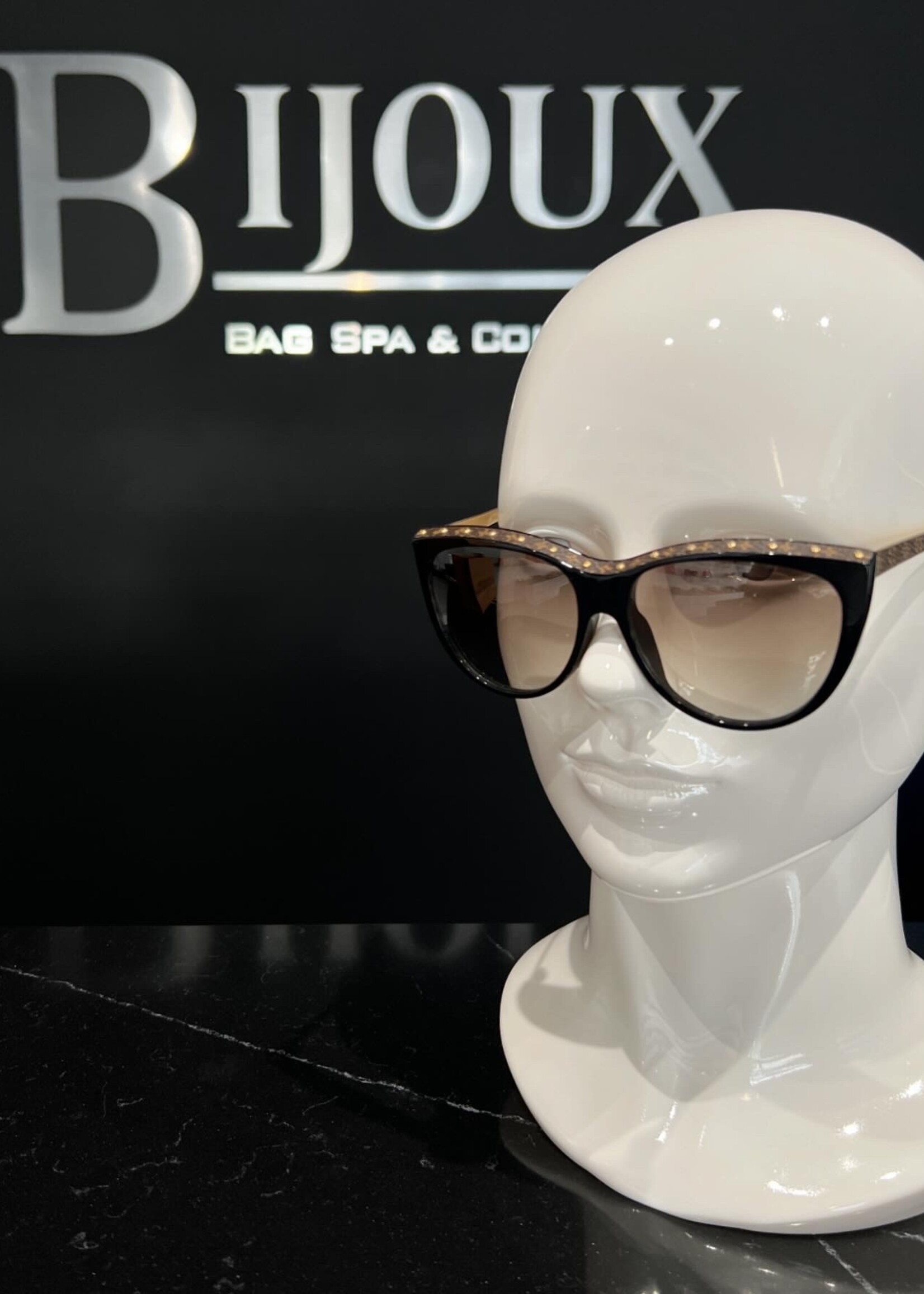 Louis Vuitton SOLD - Louis Vuitton La Boum Sunglasses