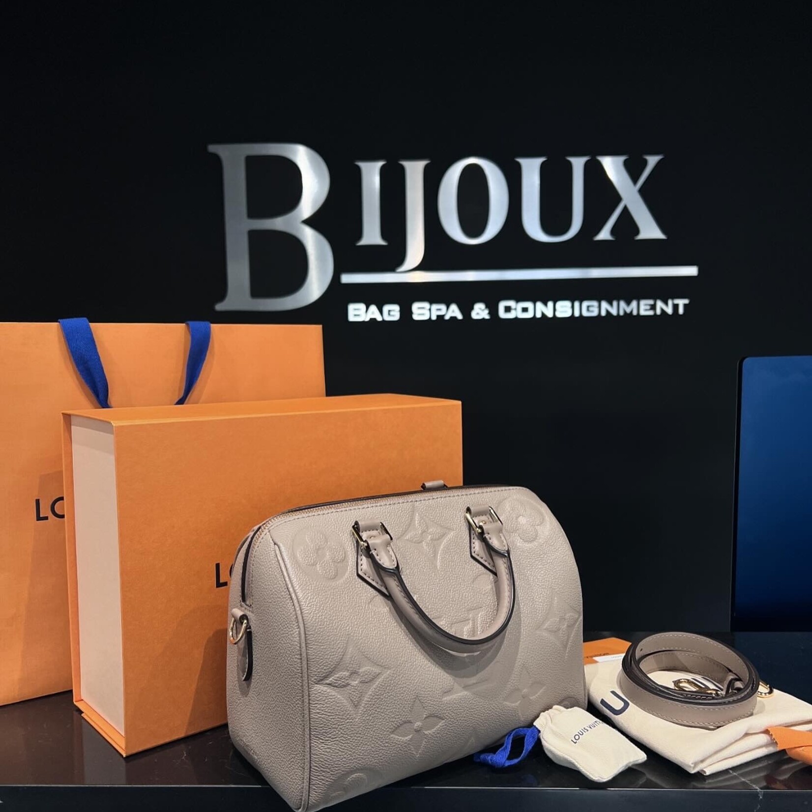 Louis Vuitton SOLD - Louis Vuitton Empriente Speedy 25