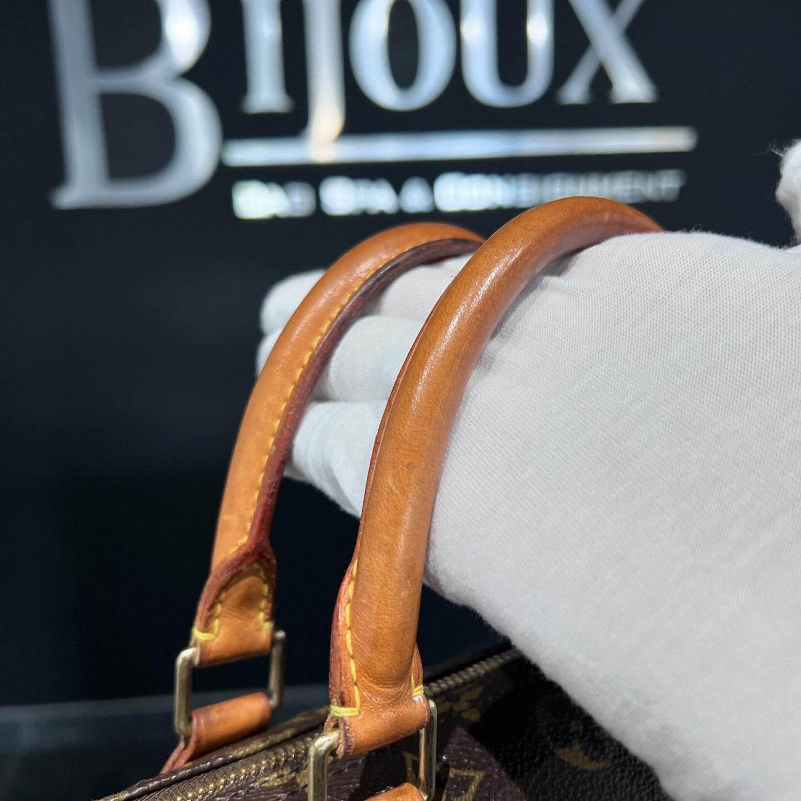 Louis Vuitton SOLD- Louis Vuitton Speedy Monogram 30