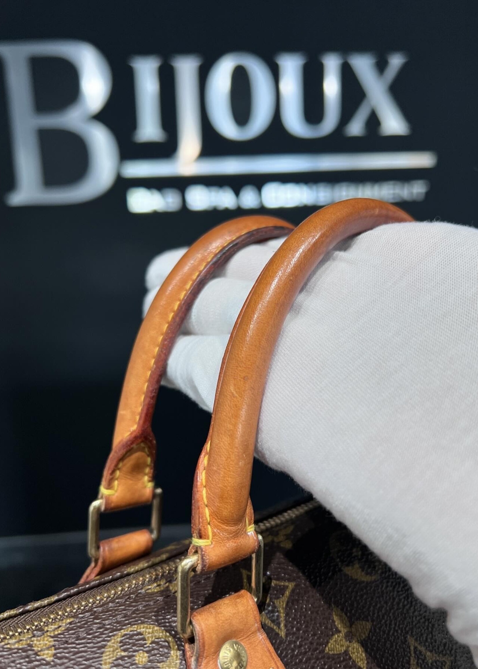 Louis Vuitton SOLD- Louis Vuitton Speedy Monogram 30