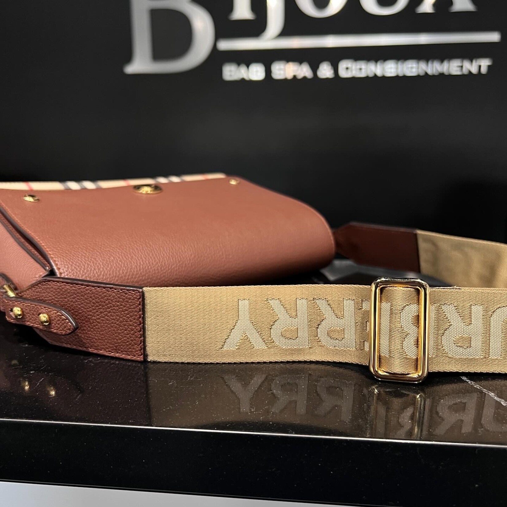 Burberry SOLD- Burberry Brown Note Bag