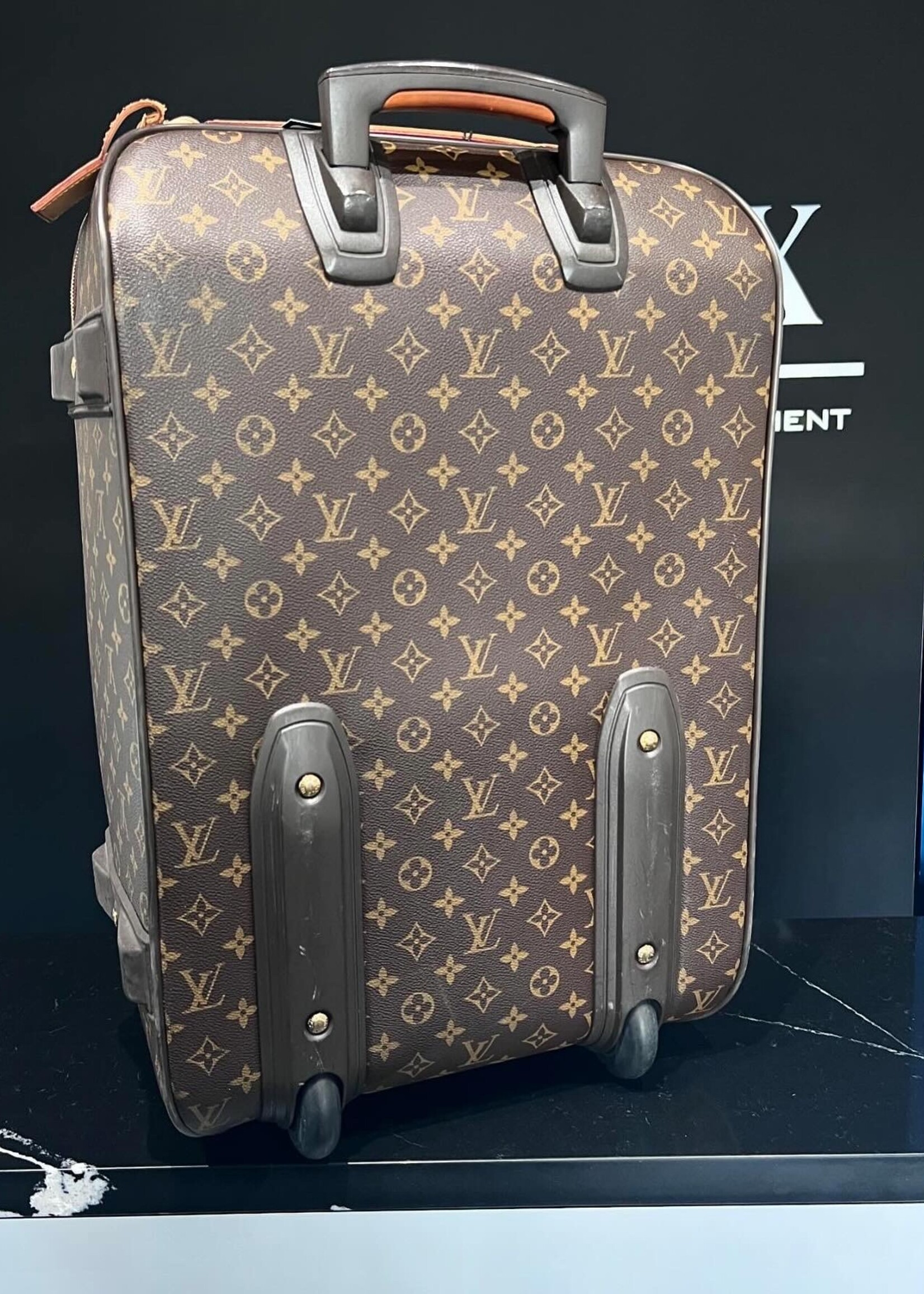 Louis Vuitton SOLD- Louis Vuitton Pegases Legere 55