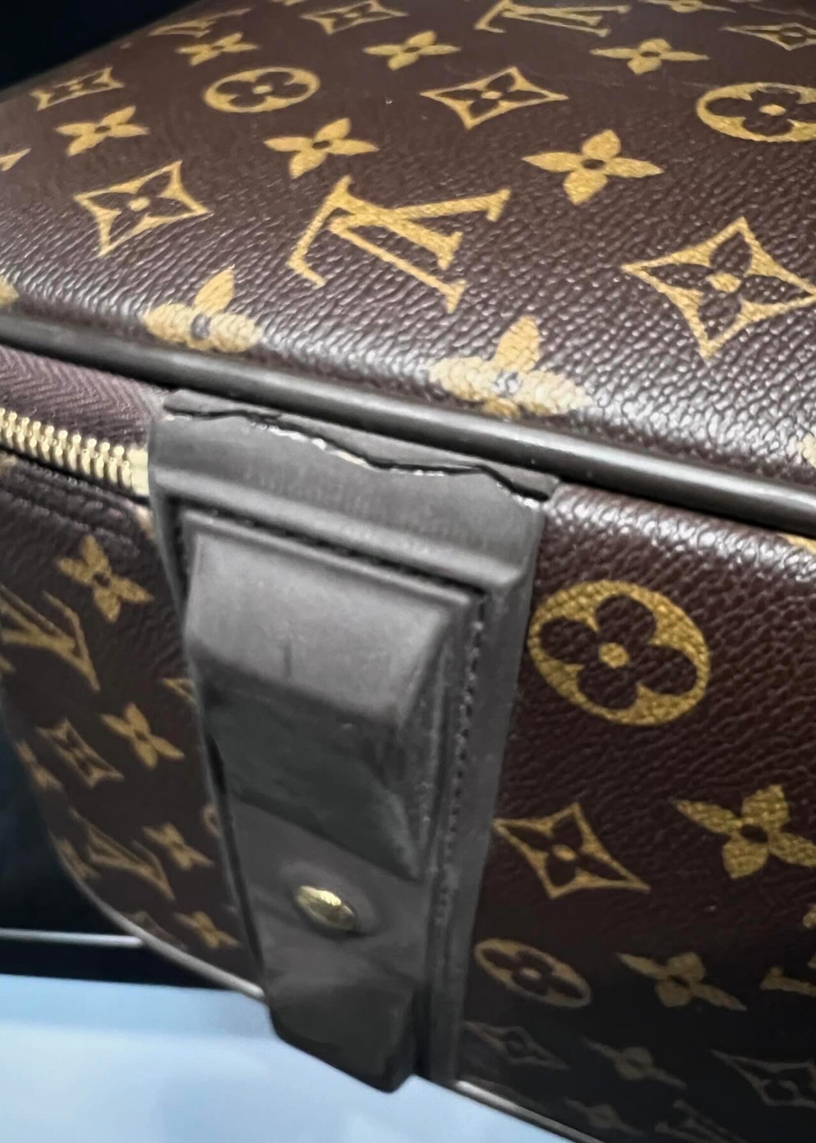 Louis Vuitton SOLD- Louis Vuitton Pegases Legere 55