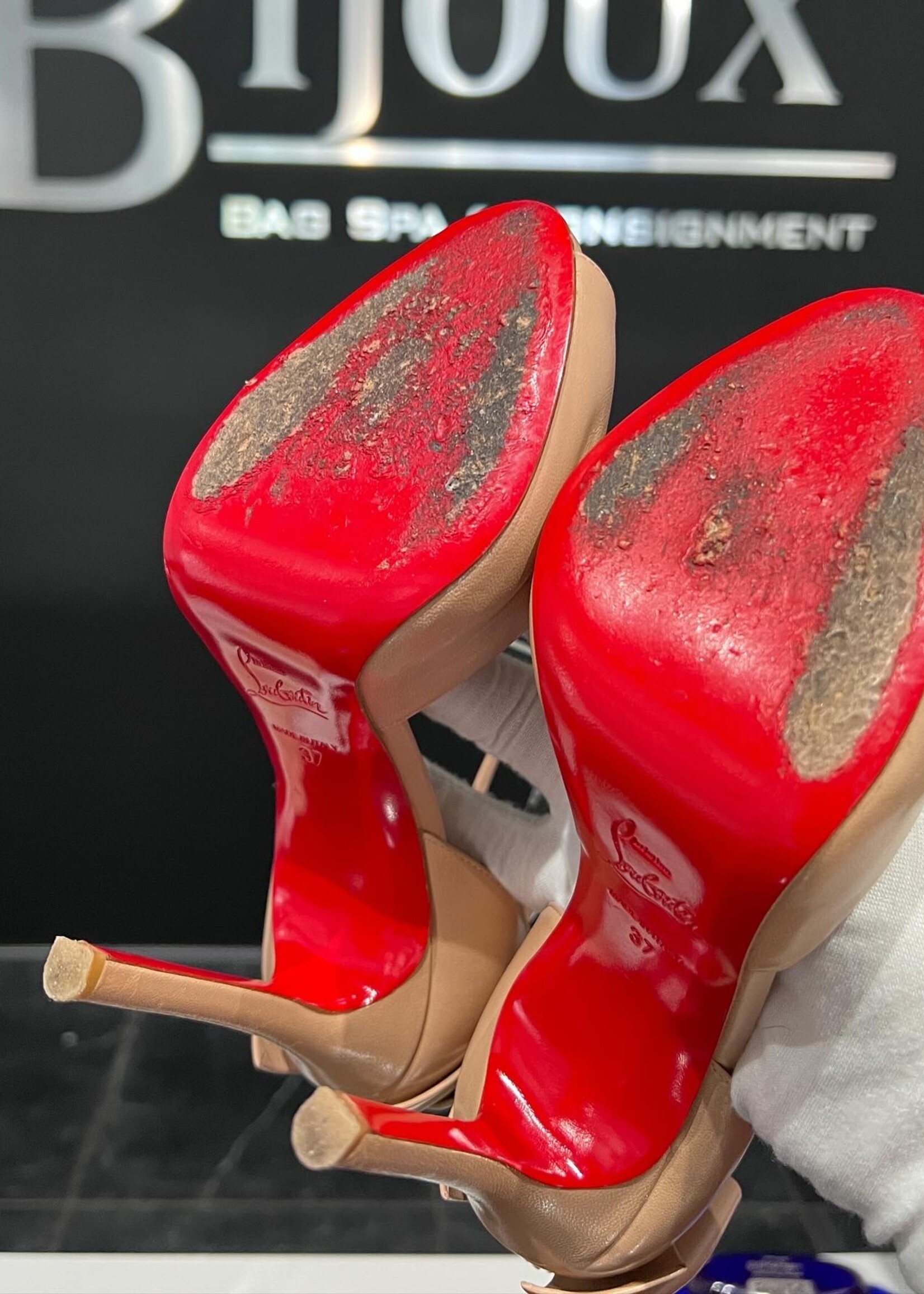 Christian Louboutin SOLD - Christian Louboutin Dos Noeud Bow 37