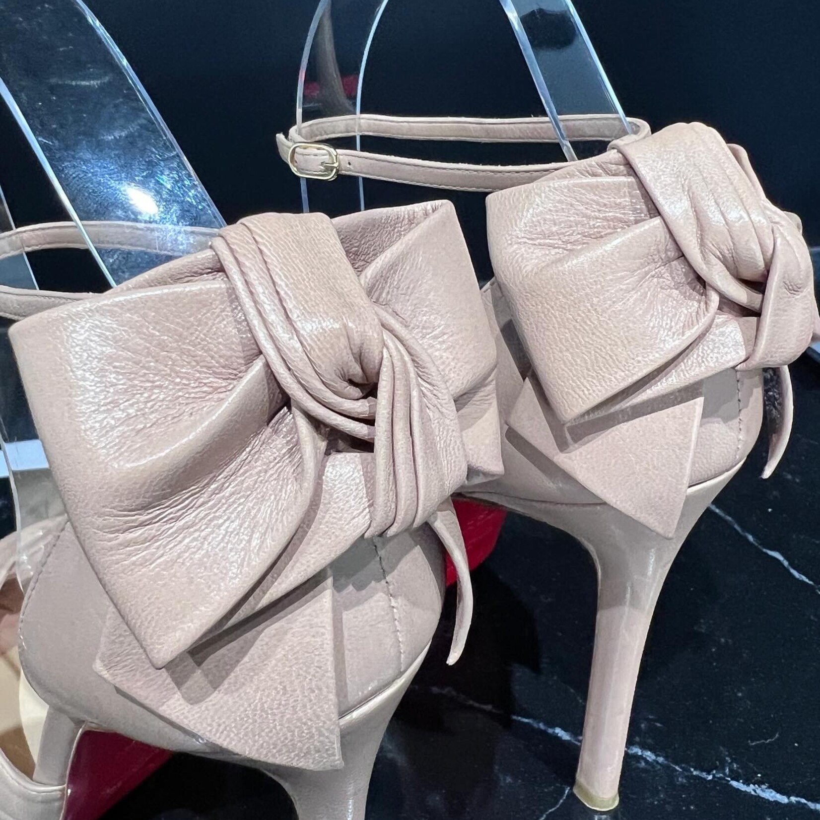 Christian Louboutin SOLD - Christian Louboutin Dos Noeud Bow 37