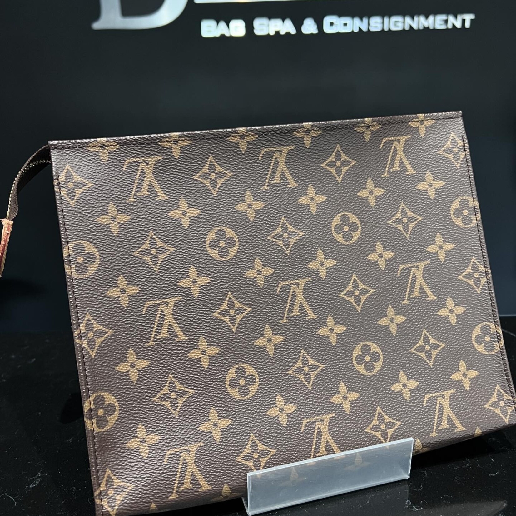 Louis Vuitton SOLD- Louis Vuitton Toiletry 26