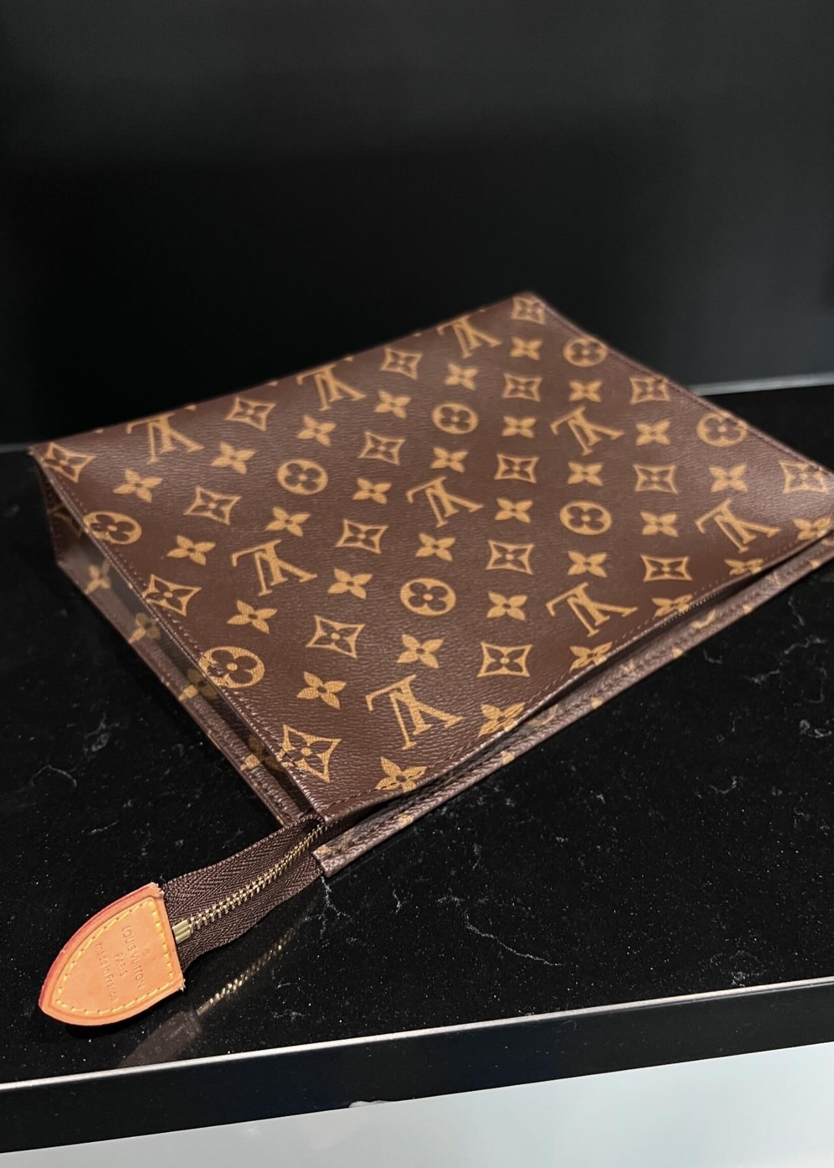 Louis Vuitton SOLD- Louis Vuitton Toiletry 26