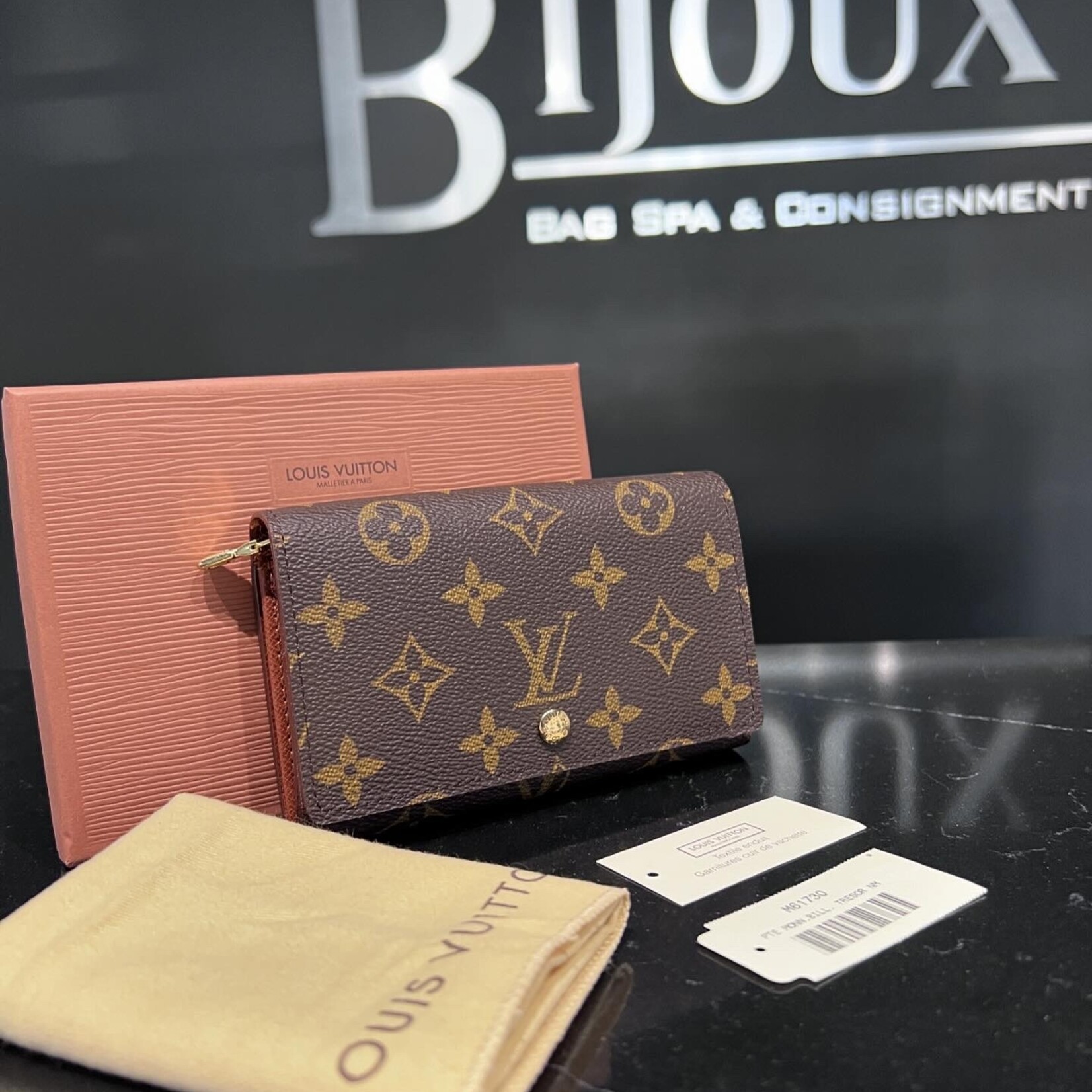 Louis Vuitton SOLD- Louis Vuitton Porte- Monnaie Tresor wallet