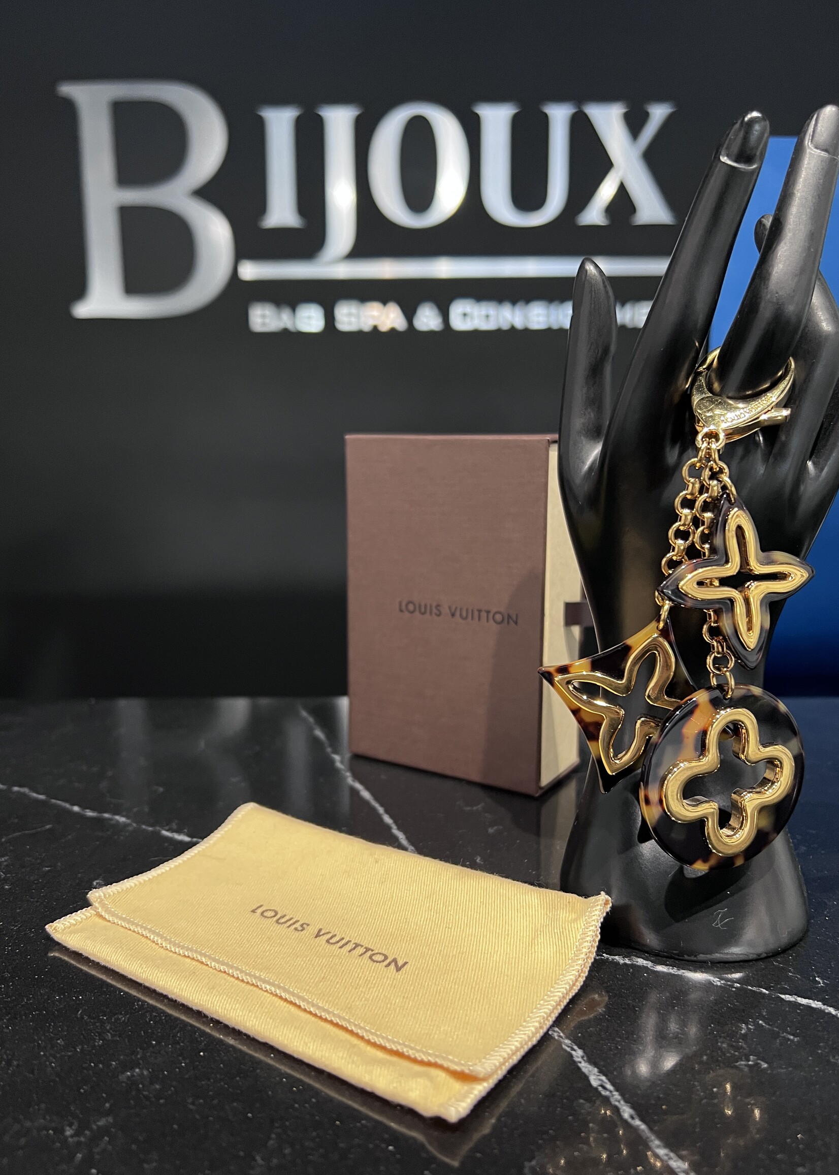 Louis Vuitton SOLD- Louis Vuitton Insolence Charm