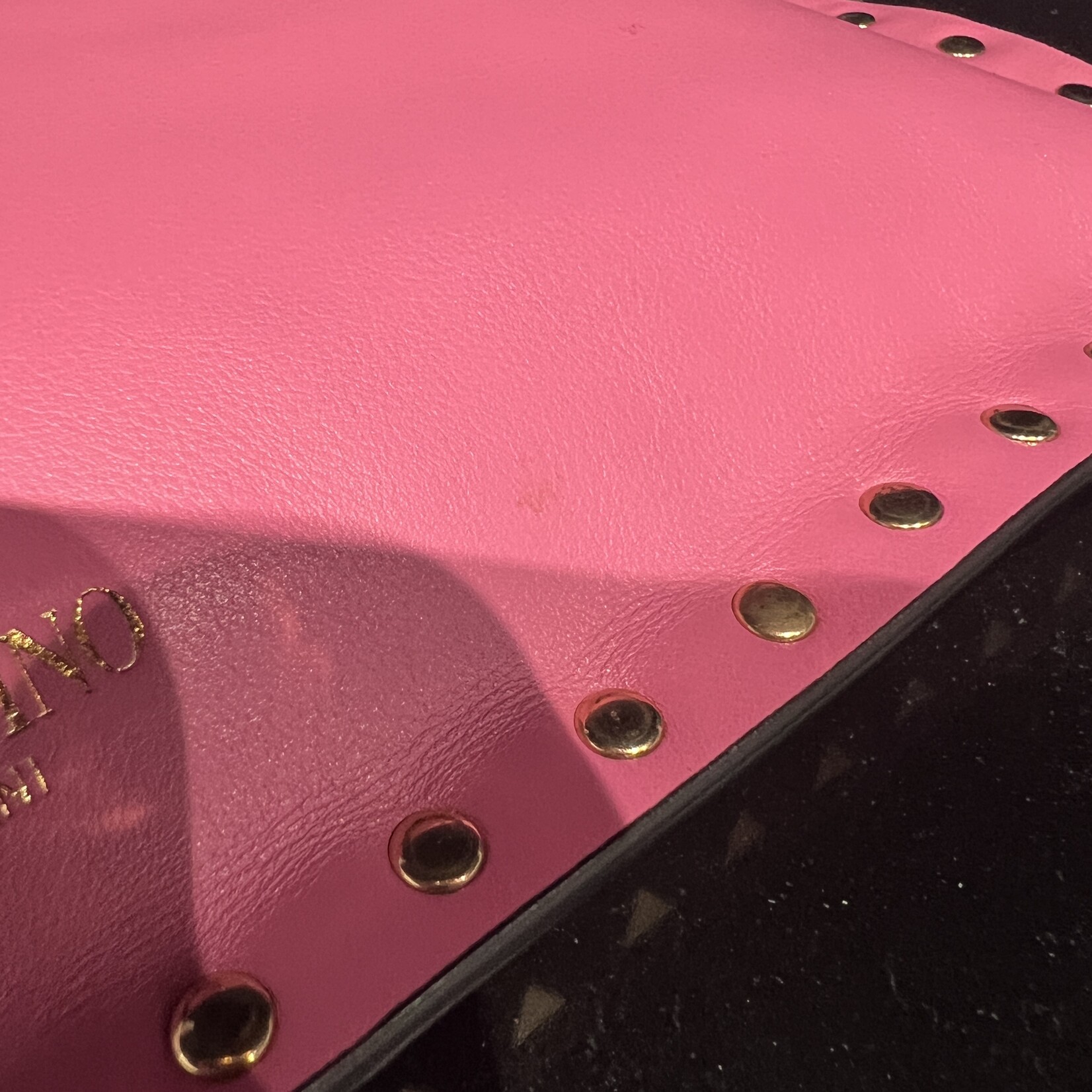 Valentino SOLD- Valentino Garavani Clutch