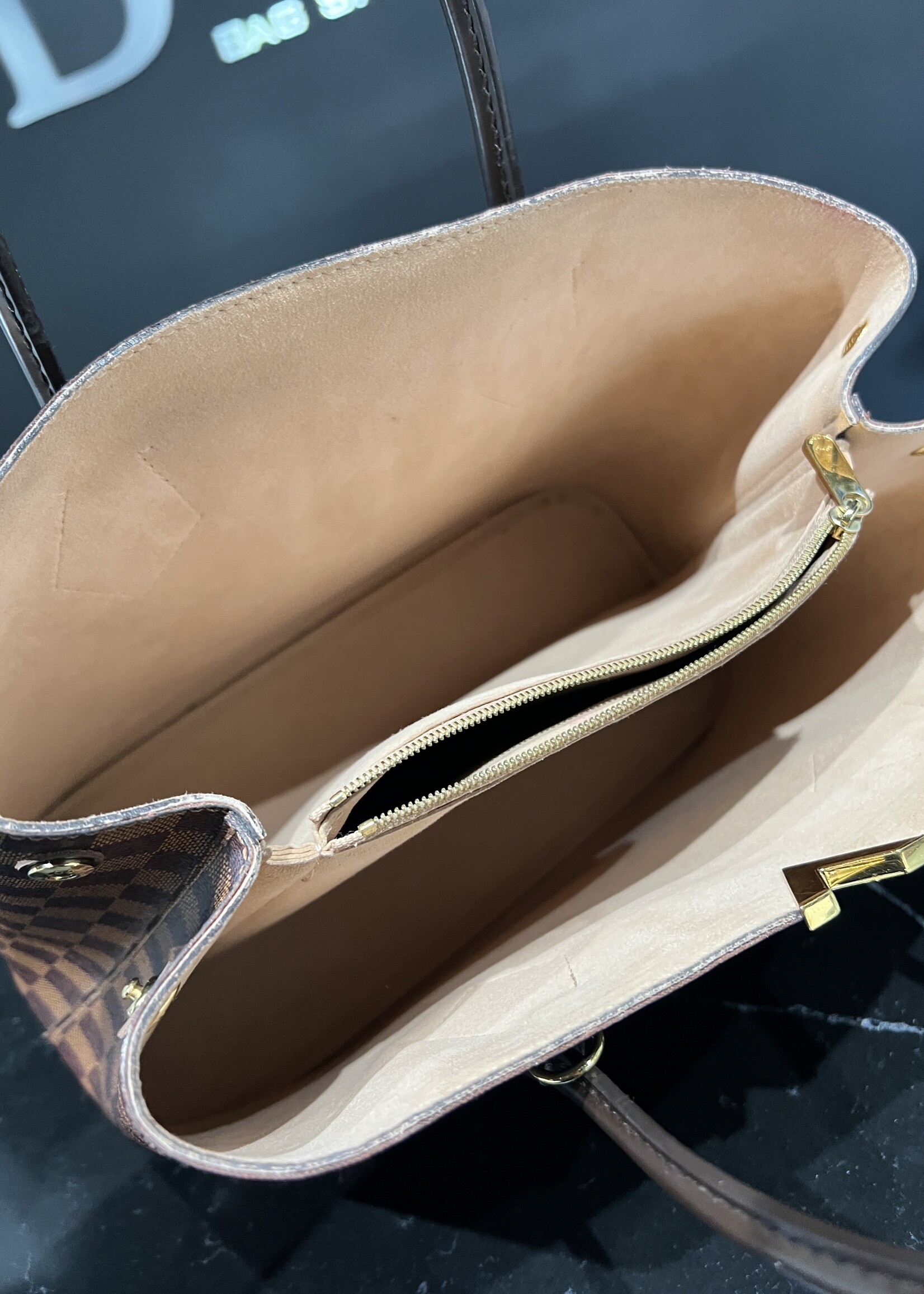 Louis Vuitton SOLD - Louis Vuitton Kensington