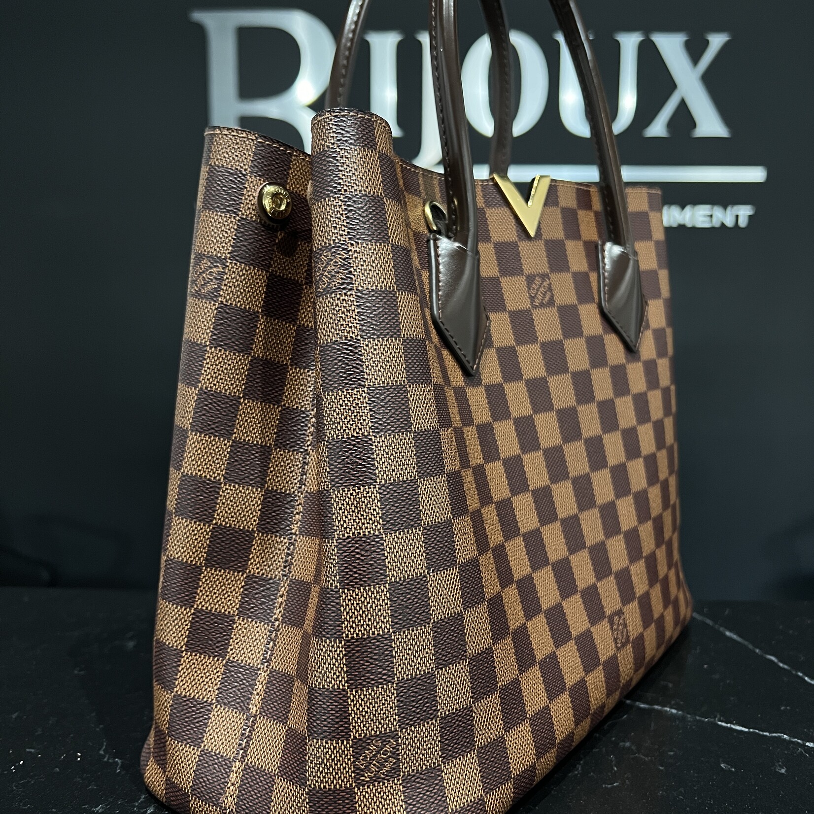 Louis Vuitton SOLD - Louis Vuitton Kensington