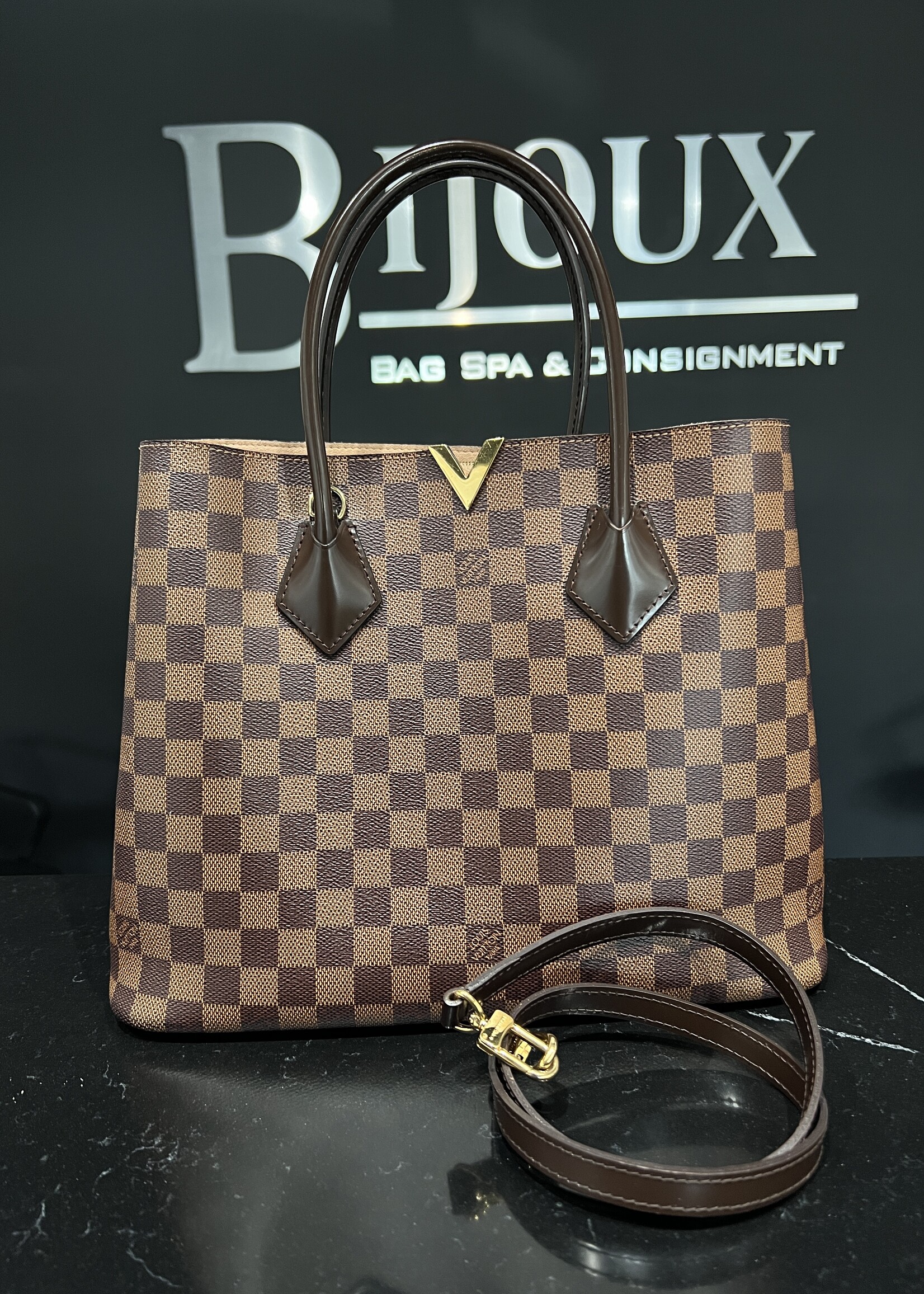 Louis Vuitton SOLD - Louis Vuitton Kensington