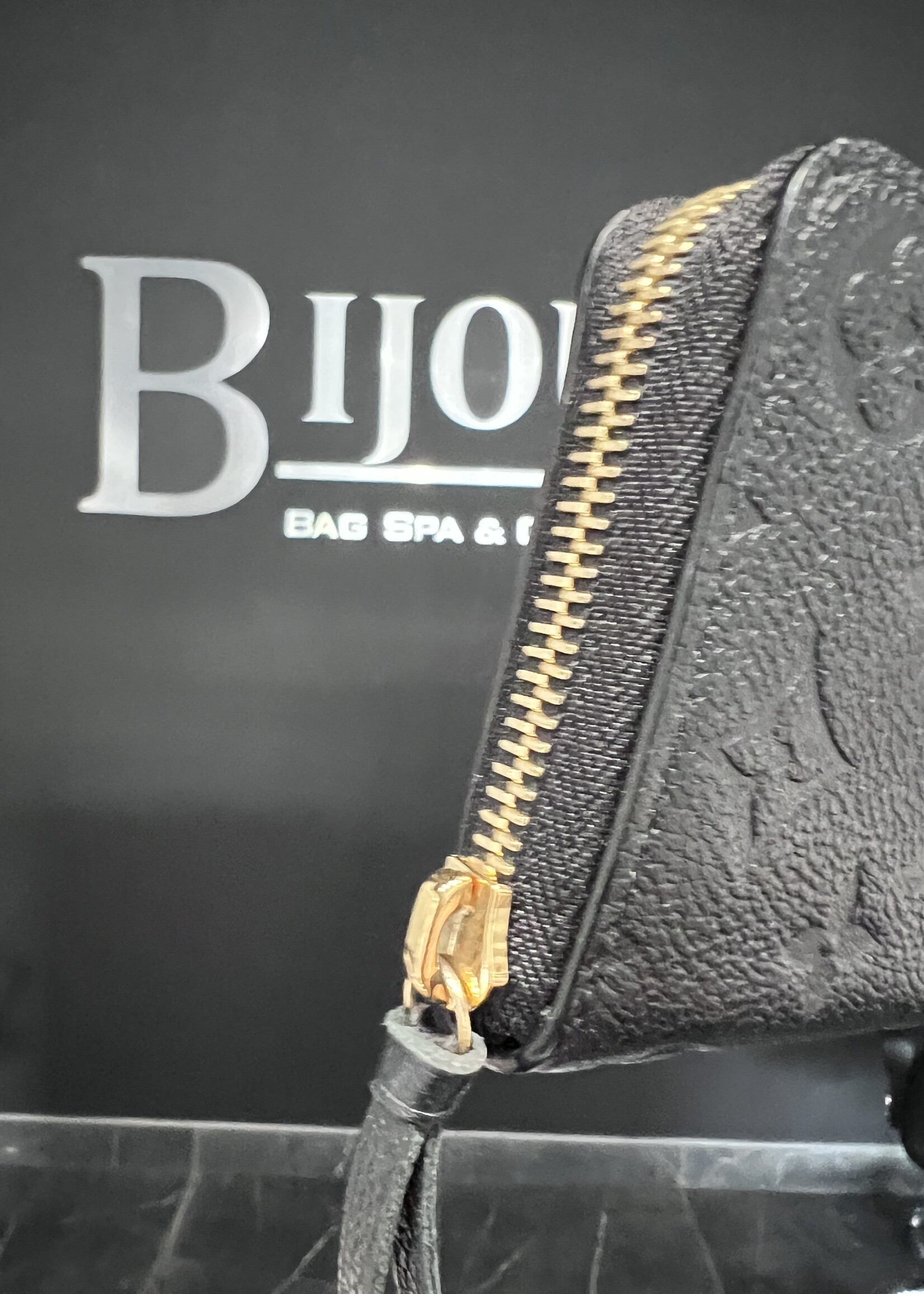 Louis Vuitton SOLD- Louis Vuitton Empriente Clemence