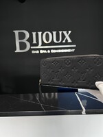 Louis Vuitton SOLD - Louis Vuitton Empriente Clemence