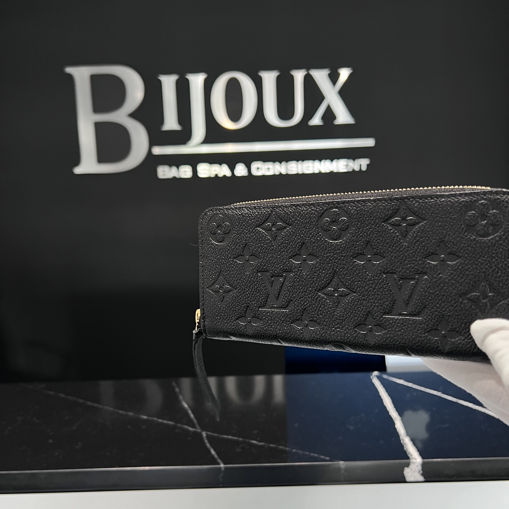 Louis Vuitton SOLD- Louis Vuitton Empriente Clemence