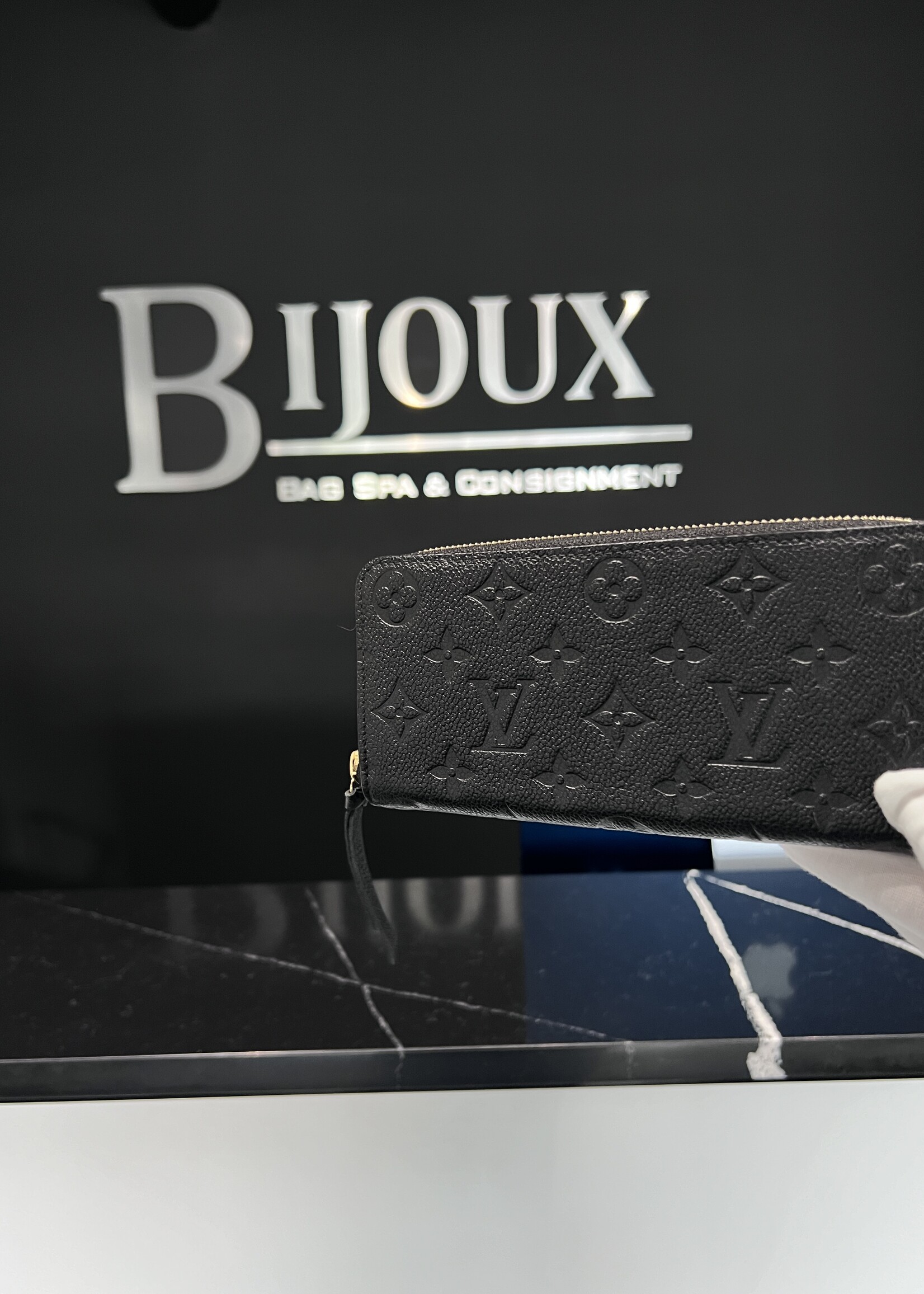 Louis Vuitton SOLD- Louis Vuitton Empriente Clemence