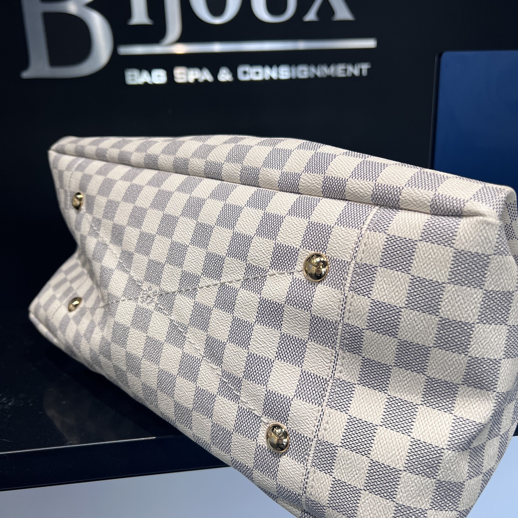 Louis Vuitton SOLD- Louis Vuitton Artsy MM- Damier Azur