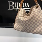 Louis Vuitton SOLD - Louis Vuitton Artsy MM- Damier Azur