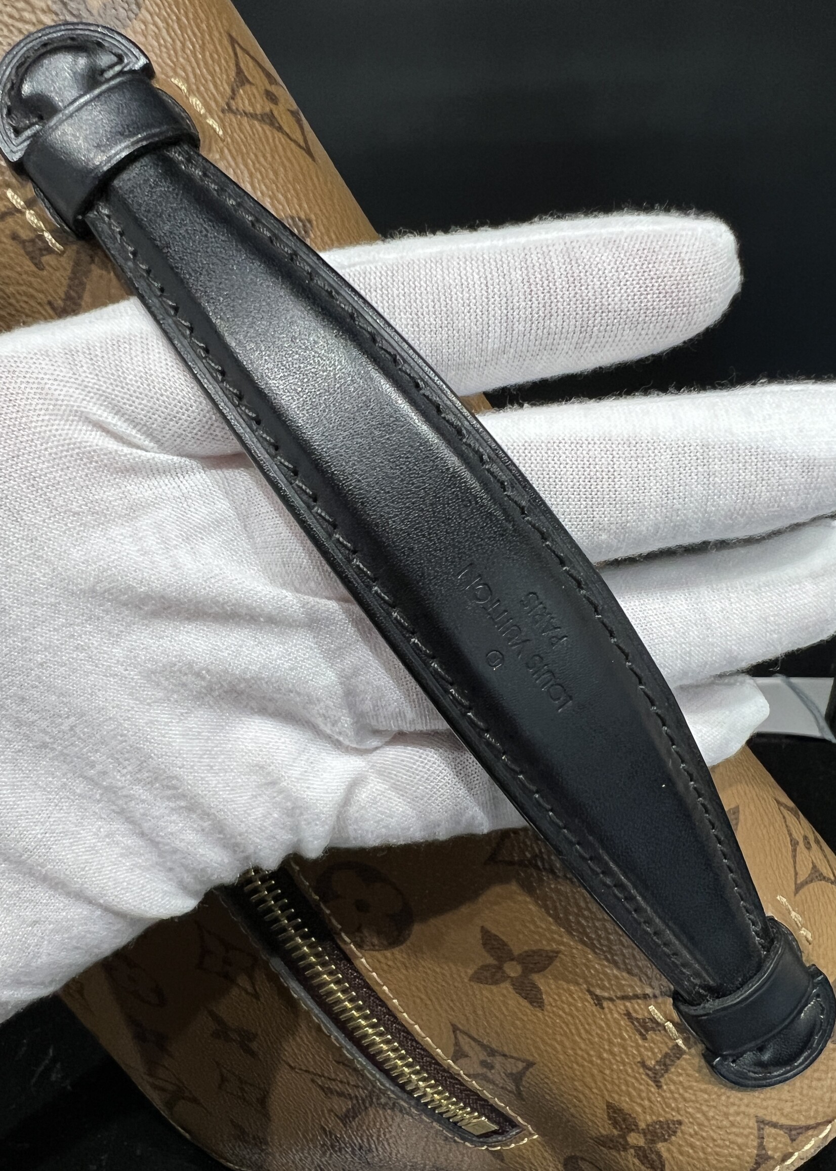 Louis Vuitton SOLD- Louis Vuitton Pochette Metis Reverse