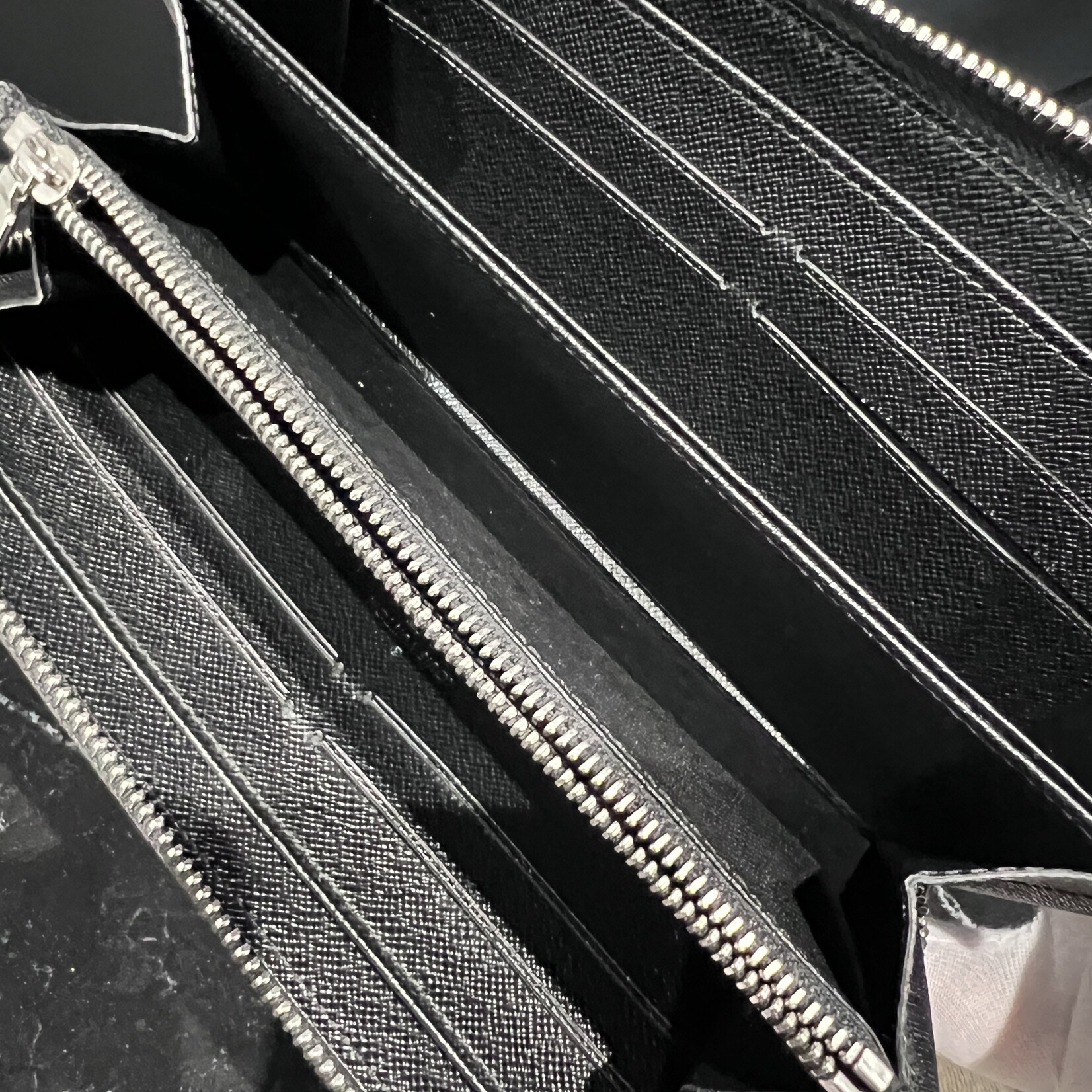 Louis Vuitton SOLD- Louis Vuitton Black Epi Zippy Wallet