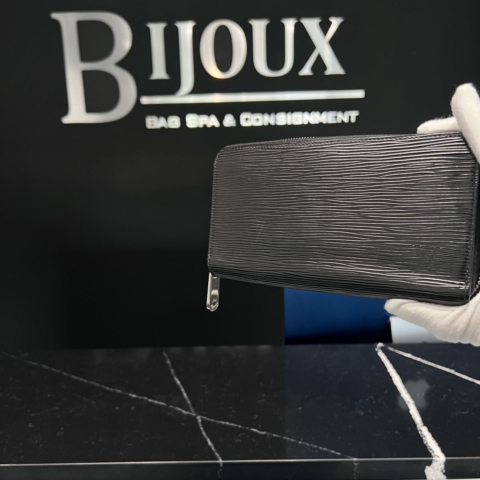 Louis Vuitton SOLD- Louis Vuitton Black Epi Zippy Wallet